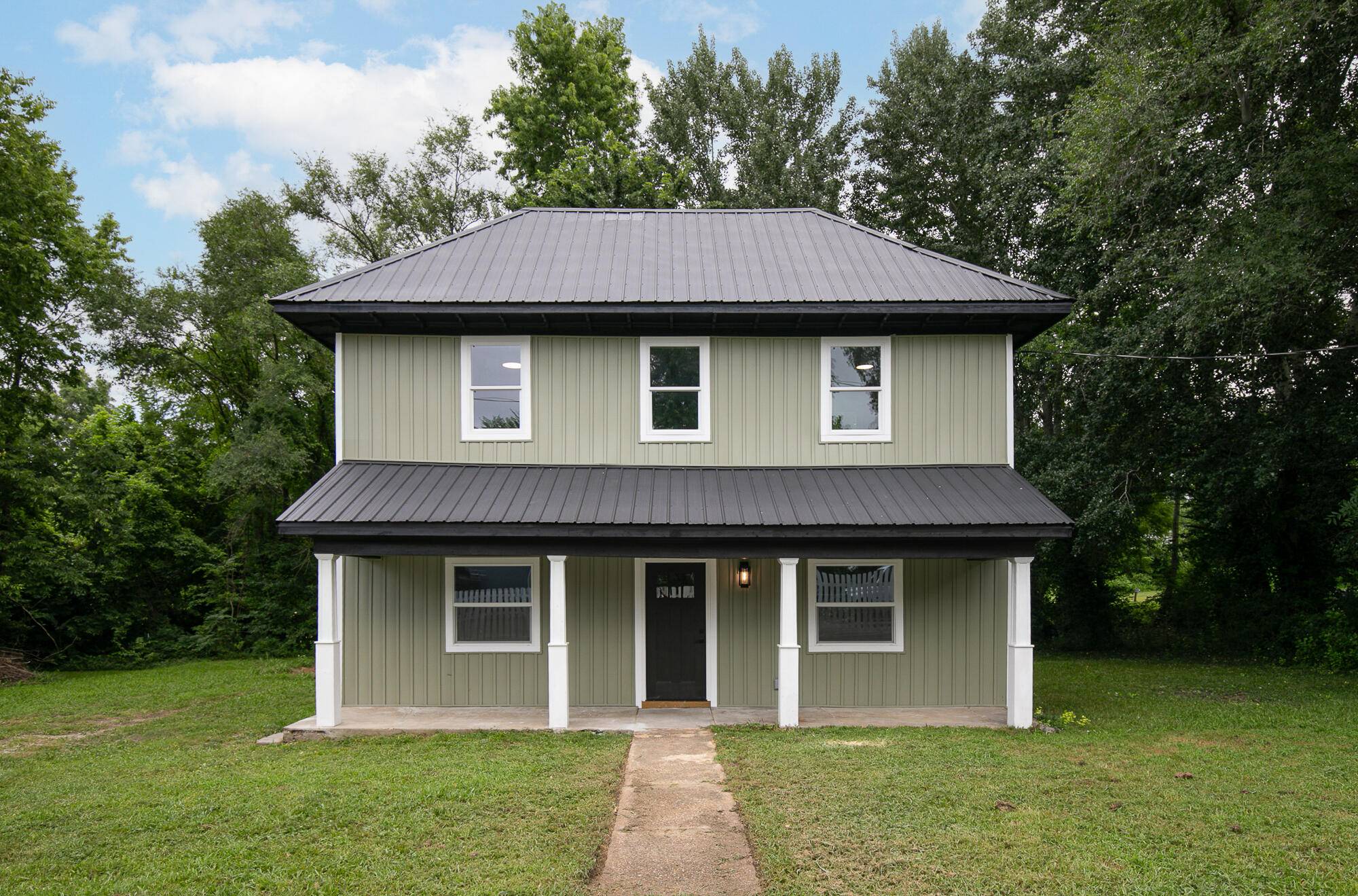601 W Madison ST, Buffalo, MO 65622