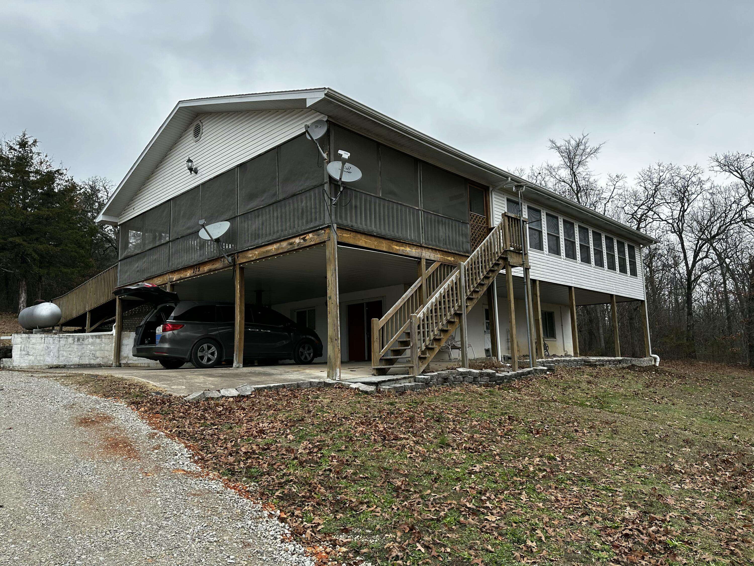 275 Ludora DR, Shell Knob, MO 65747