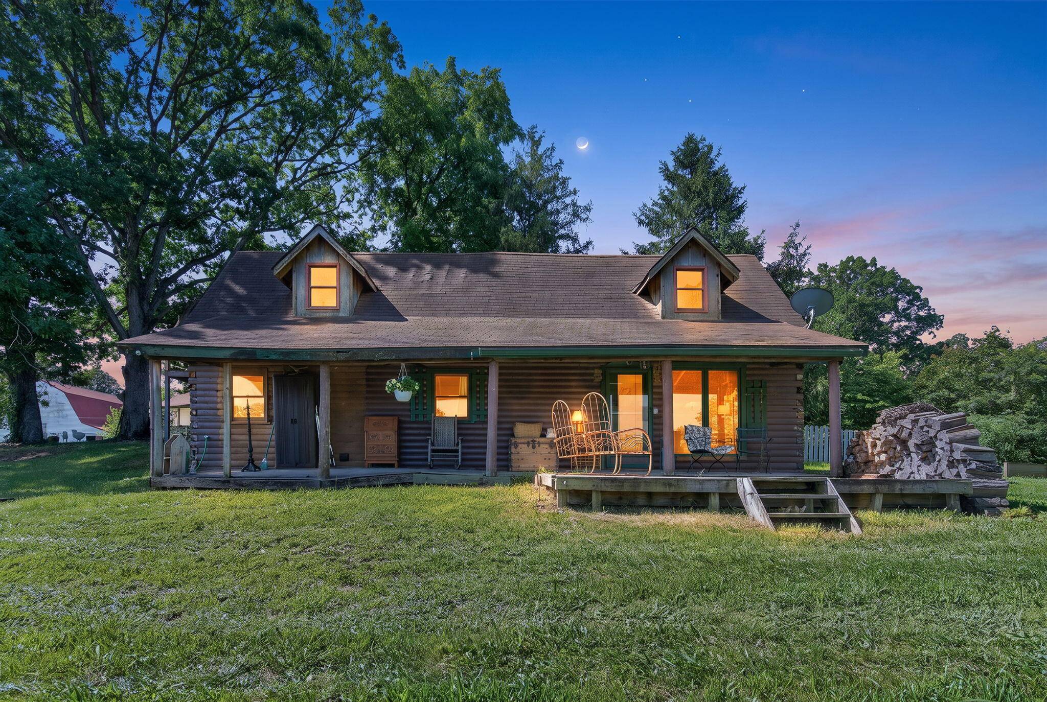 465 Appleby DR, Sparta, MO 65753