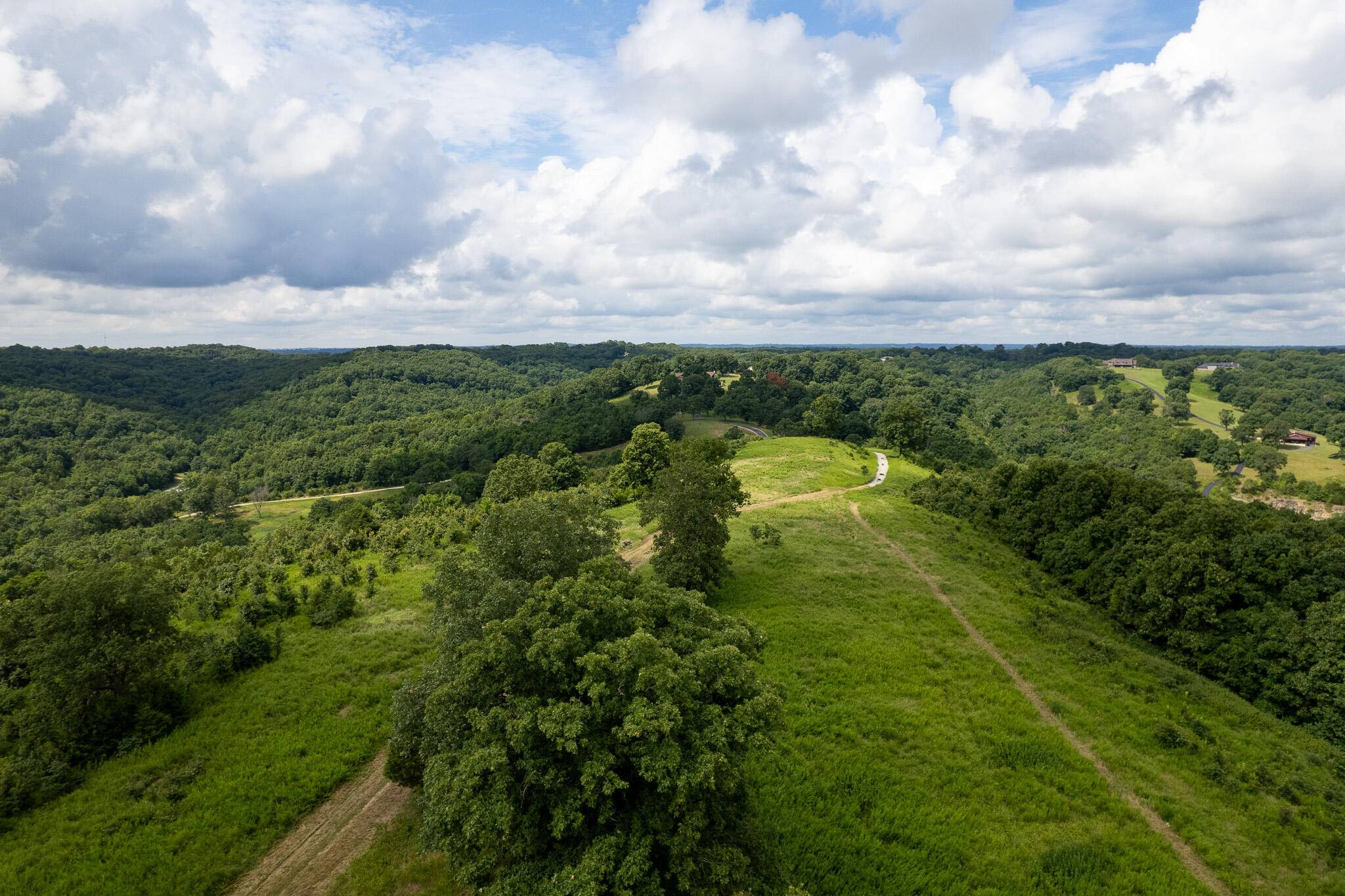 121 Legacy Farm Rd, Chestnutridge, MO 65630