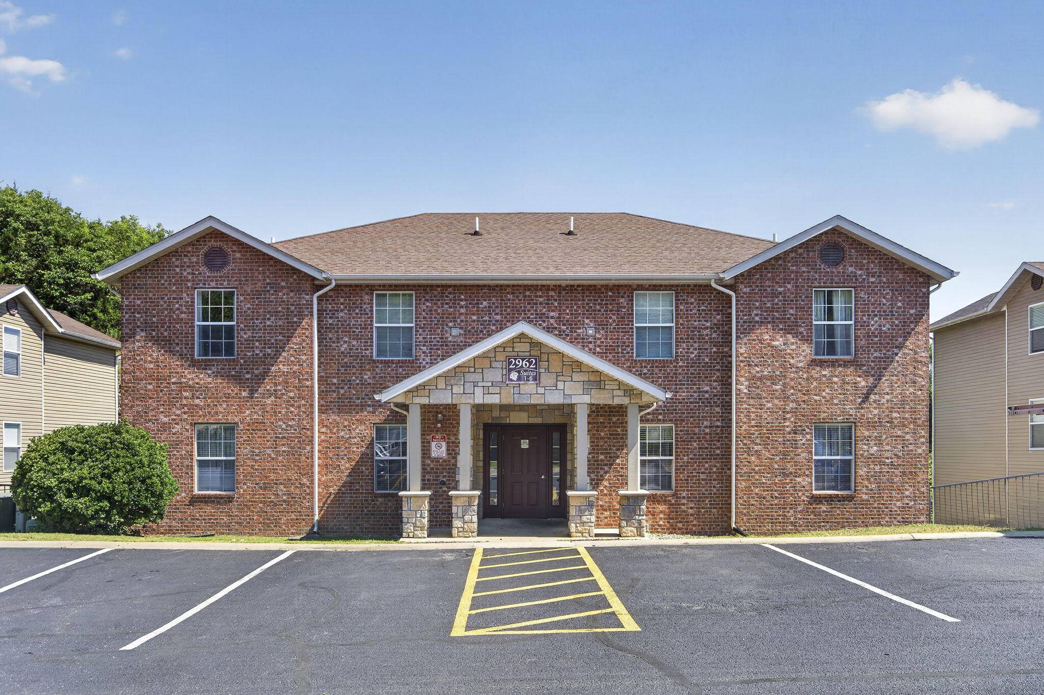 2962 Vineyards Pkwy ##1, Branson, MO 65616
