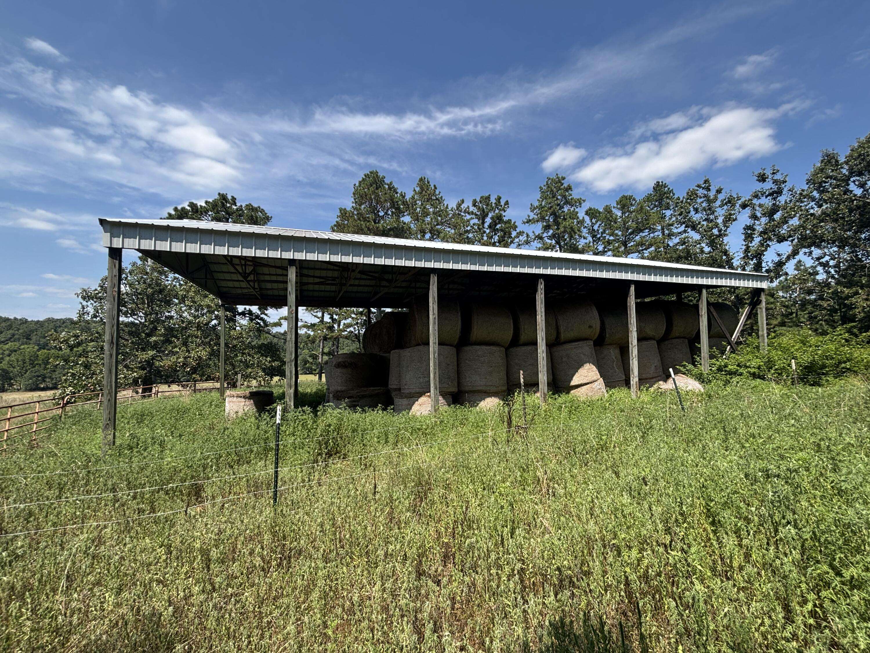 3922 County Road 534, Ellington, MO 63638
