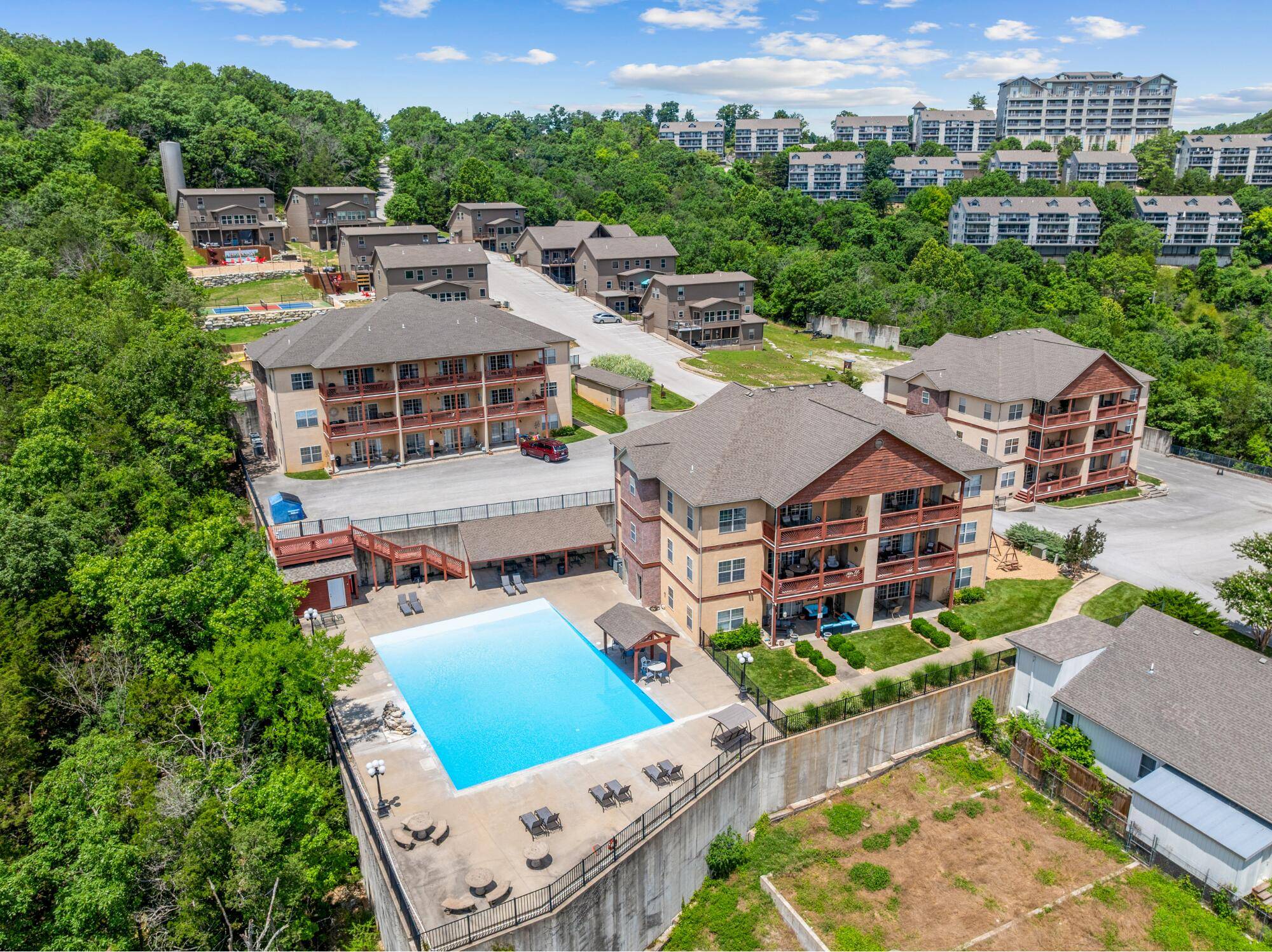 193 Rockwood LN #4, Branson, MO 65616