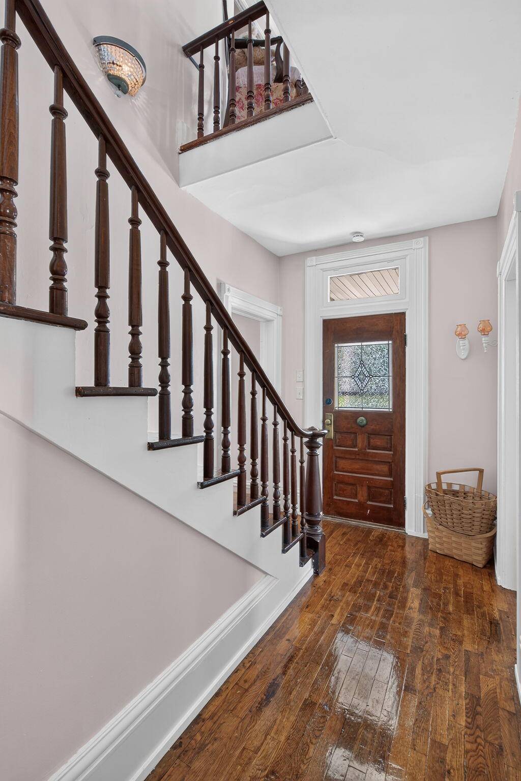 311 E Locust ST, Bolivar, MO 65613