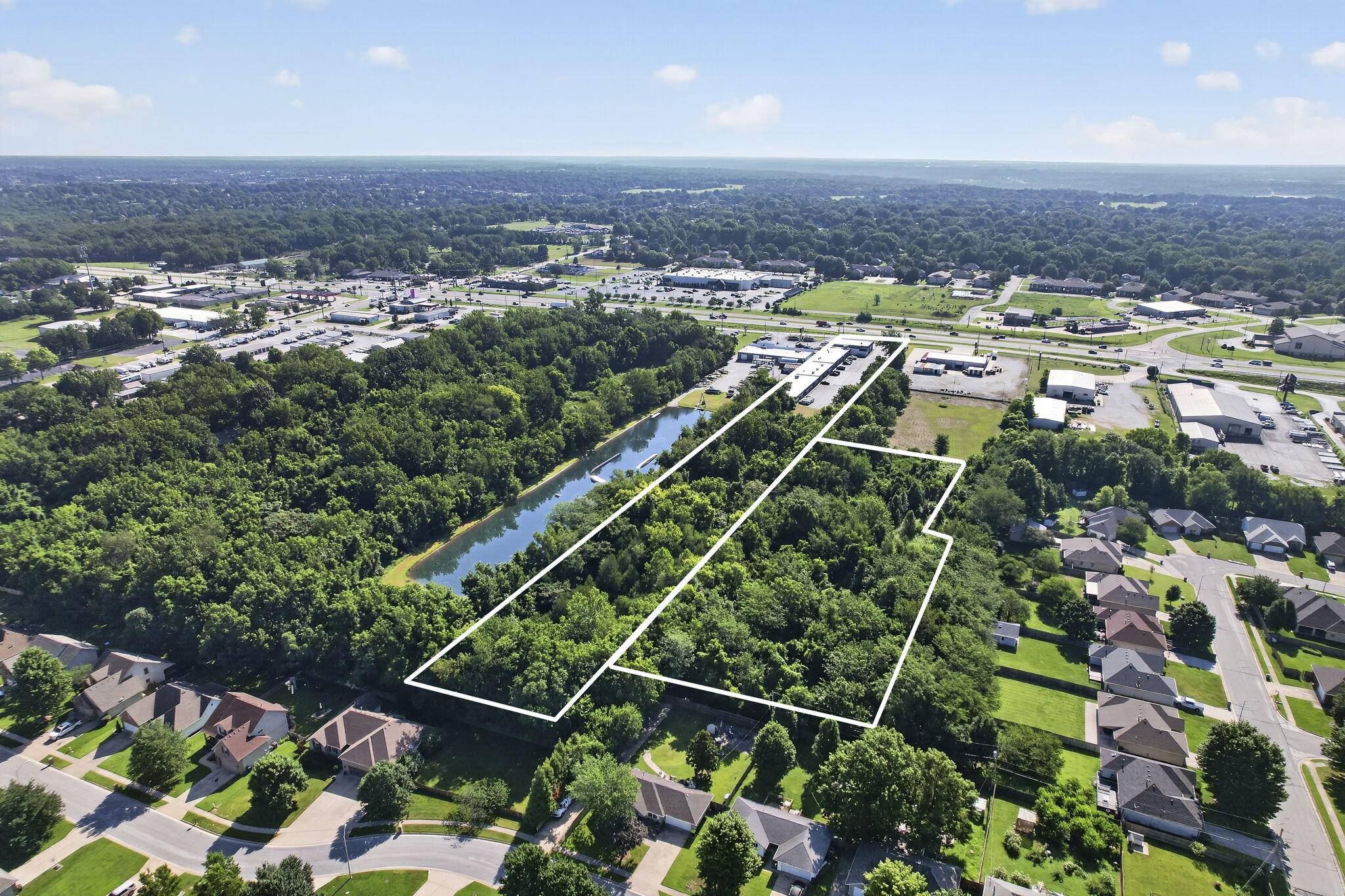 5601 S Campbell AVE, Springfield, MO 65810