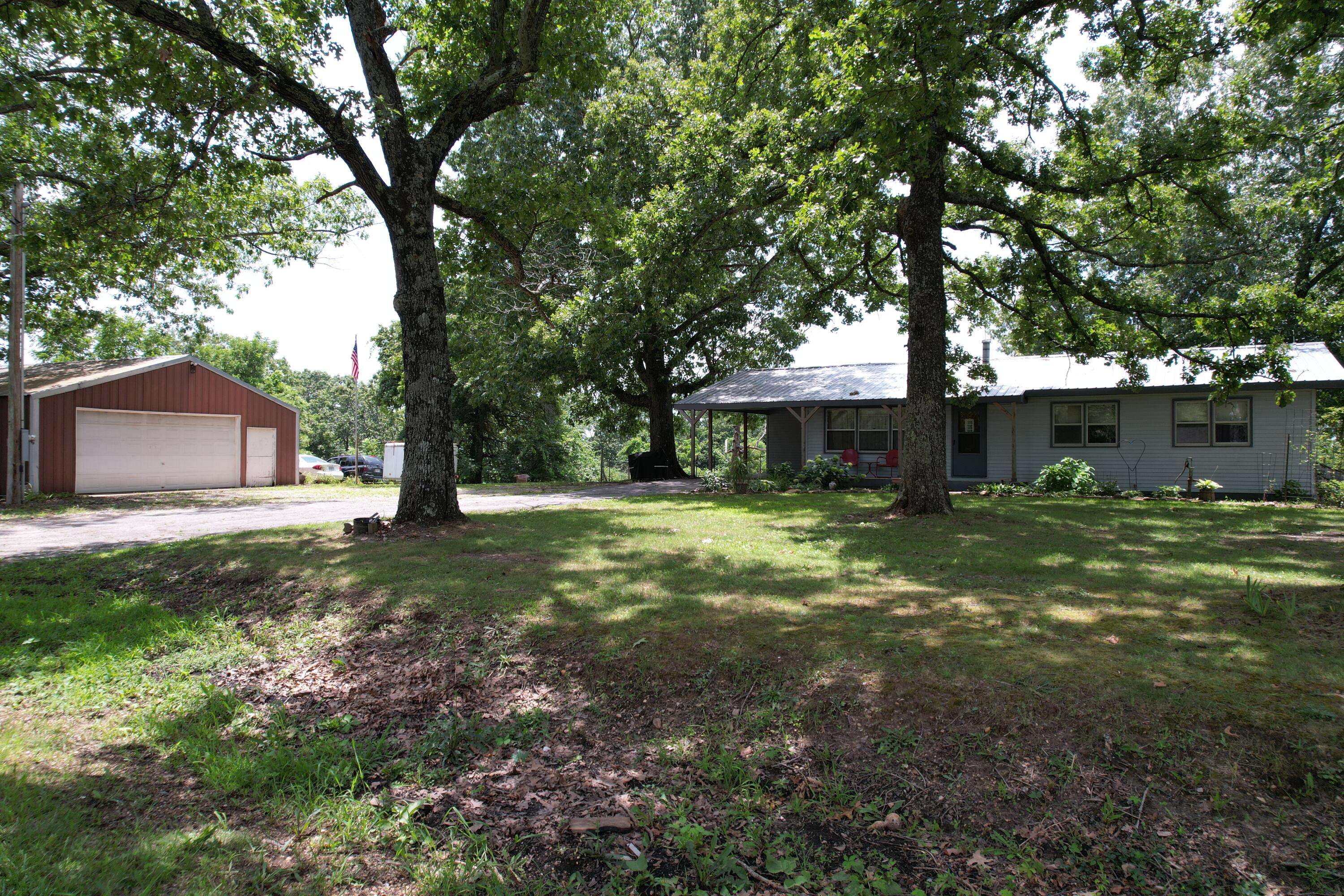 15232 E St Highway 76, Ava, MO 65608