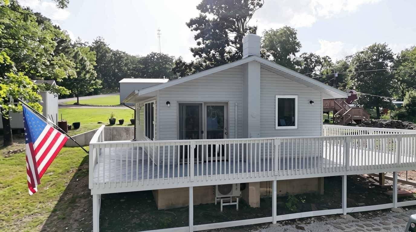21900 M 14, Cassville, MO 65625
