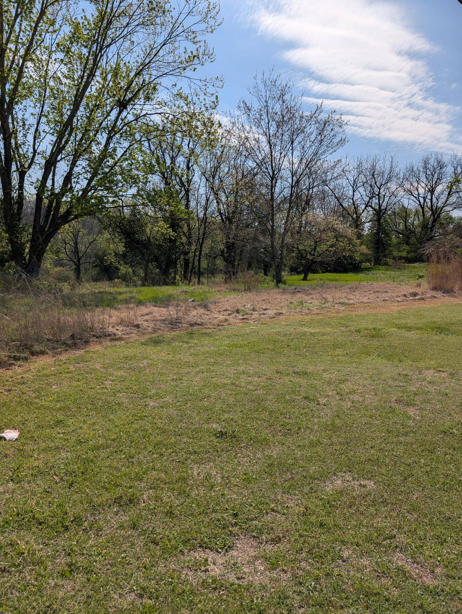 3624 N Farm Road 147, Springfield, MO 65803