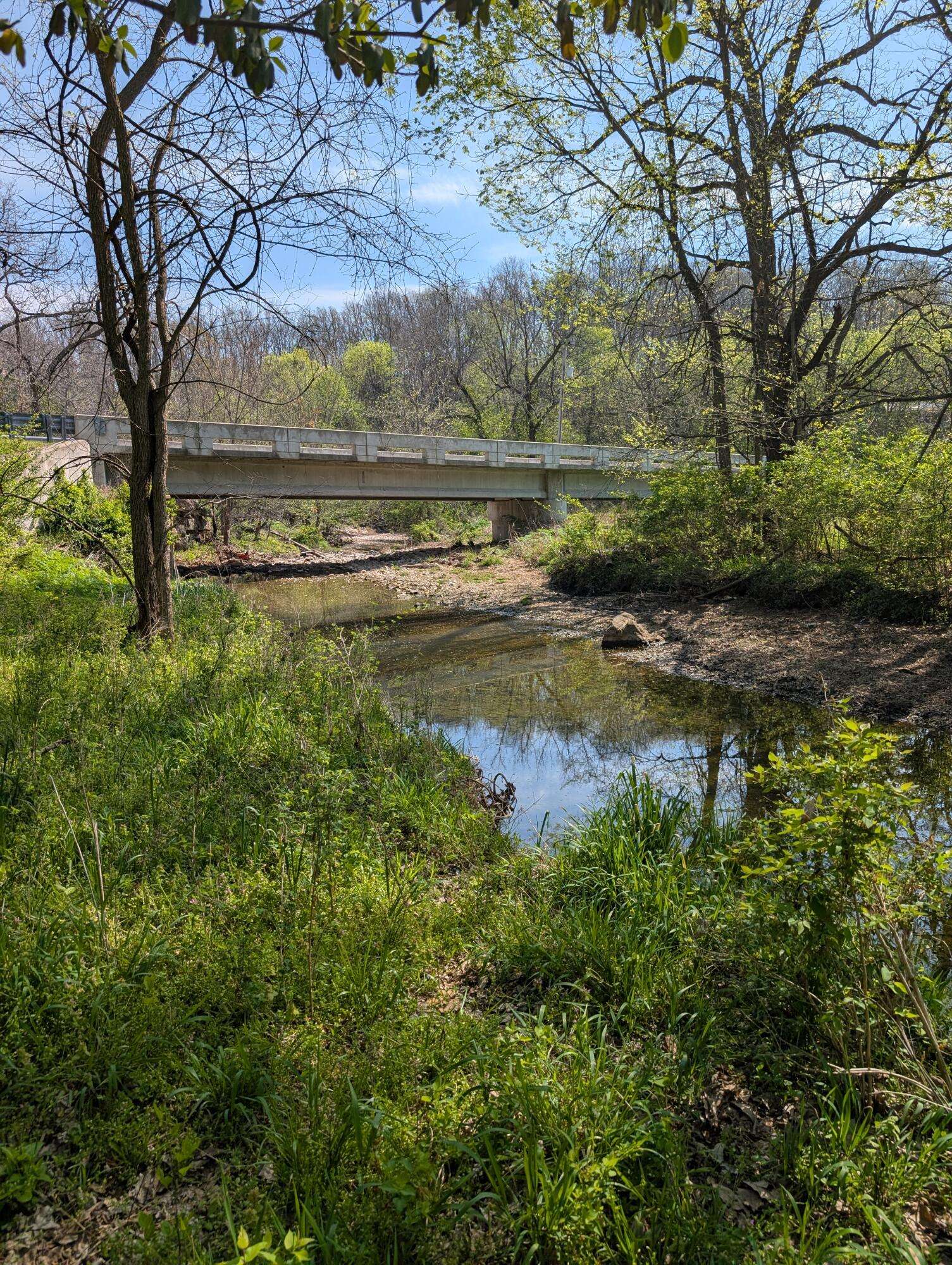3624 N Farm Road 147, Springfield, MO 65803