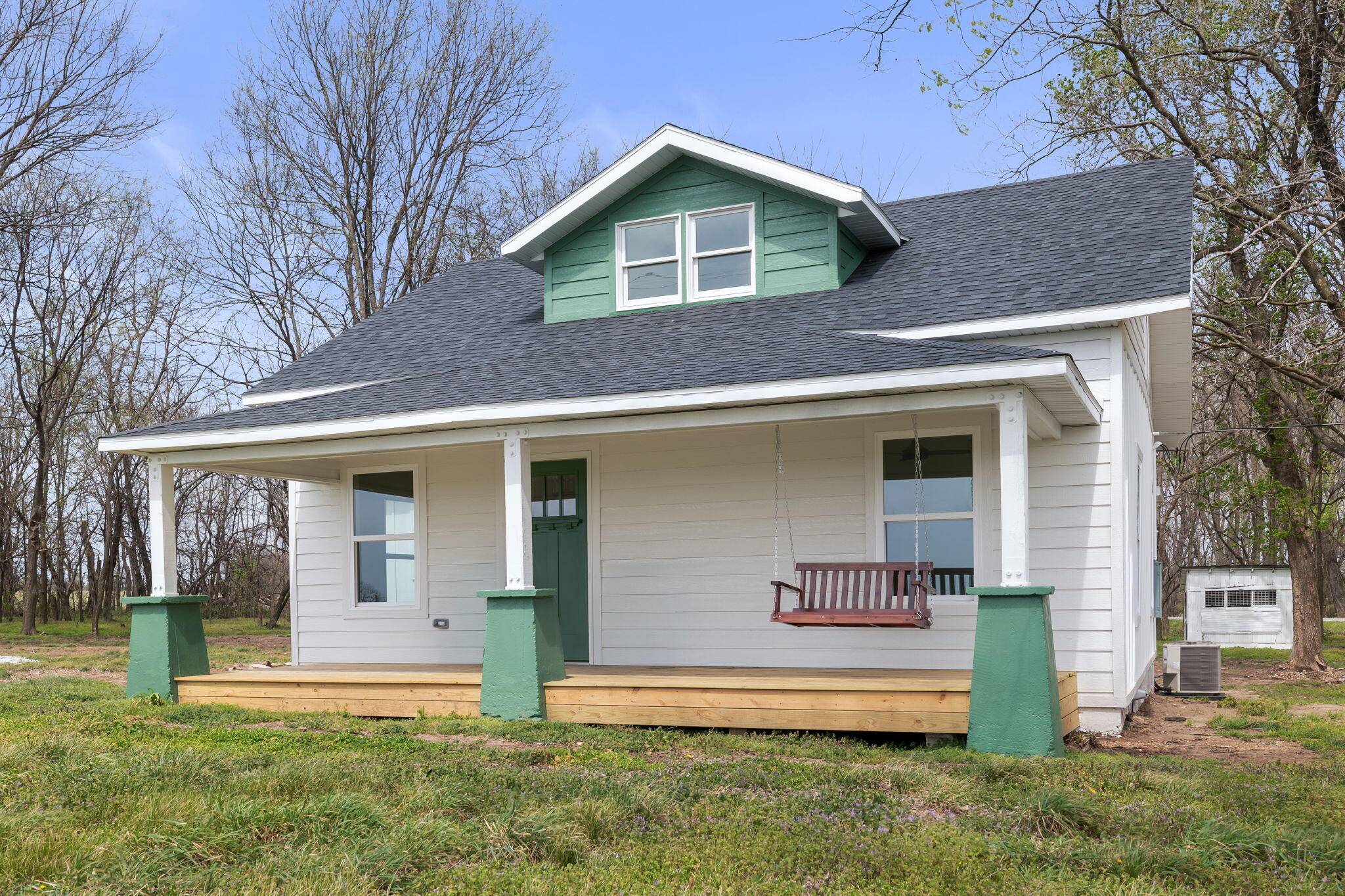 11035 W Farm Road 36, Walnut Grove, MO 65770