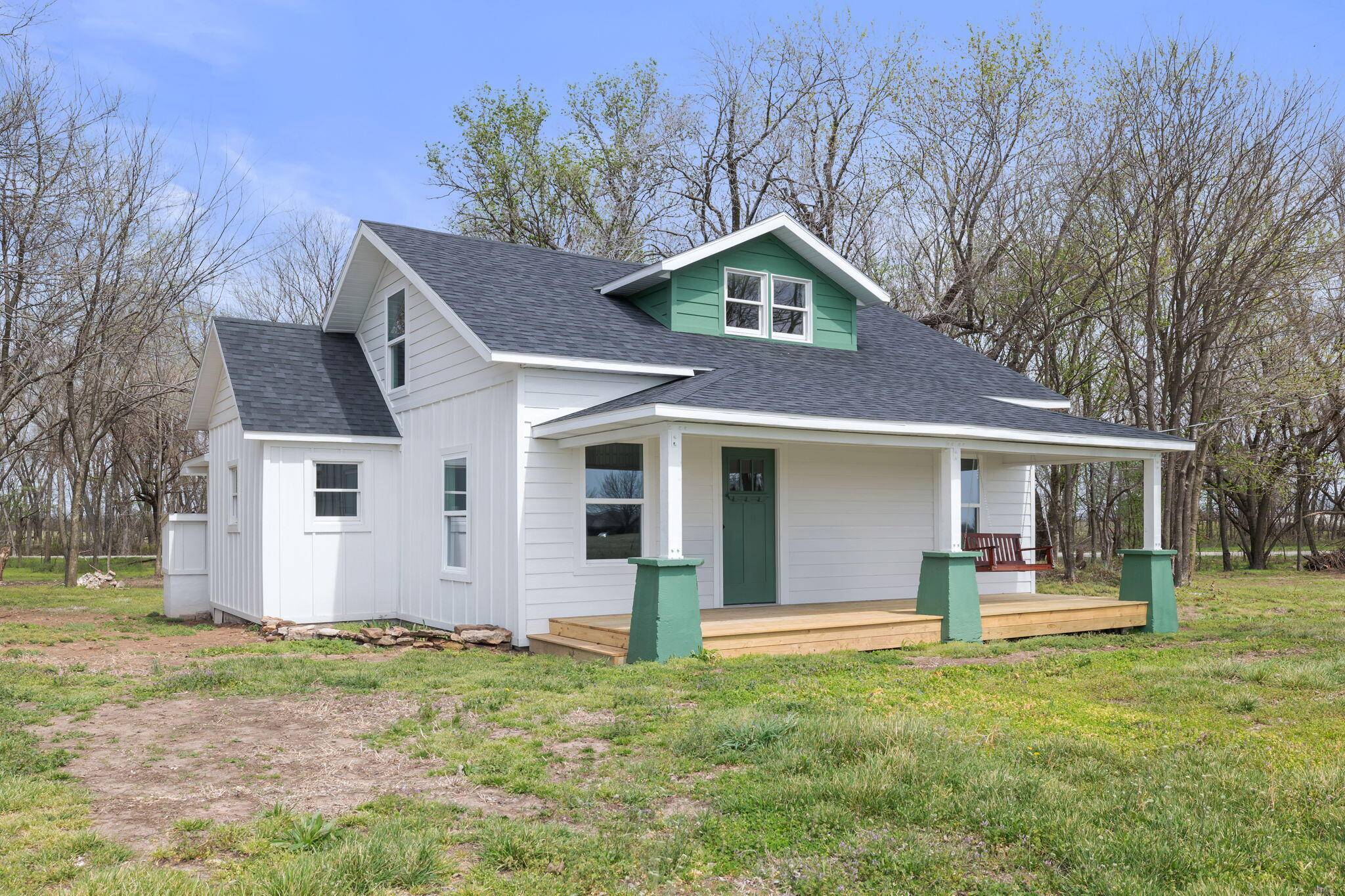 11035 W Farm Road 36, Walnut Grove, MO 65770