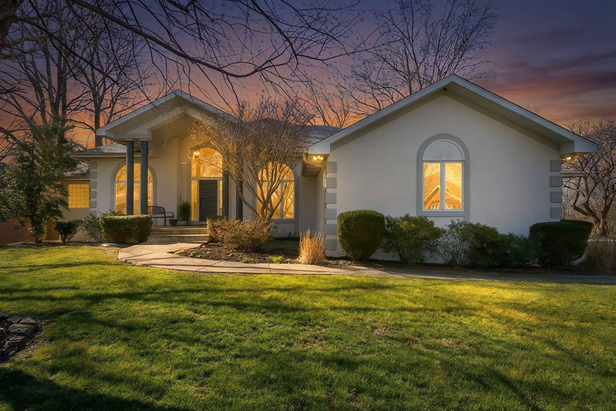 3770 E Turtle Hatch RD, Springfield, MO 65809