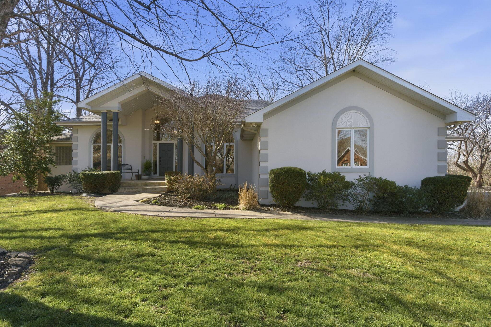 3770 E Turtle Hatch RD, Springfield, MO 65809