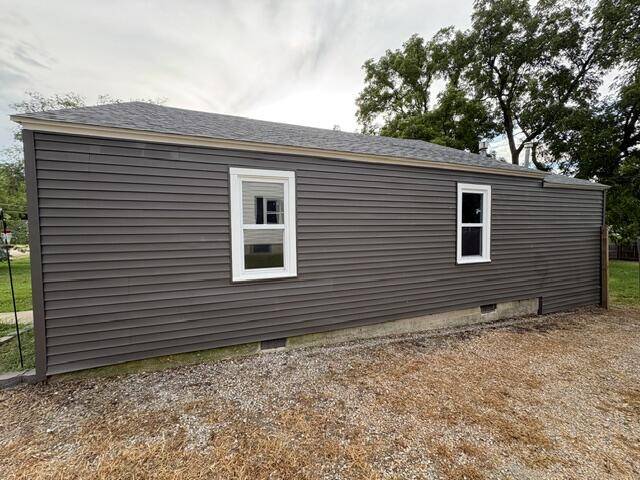 613 E Highland ST, Aurora, MO 65605