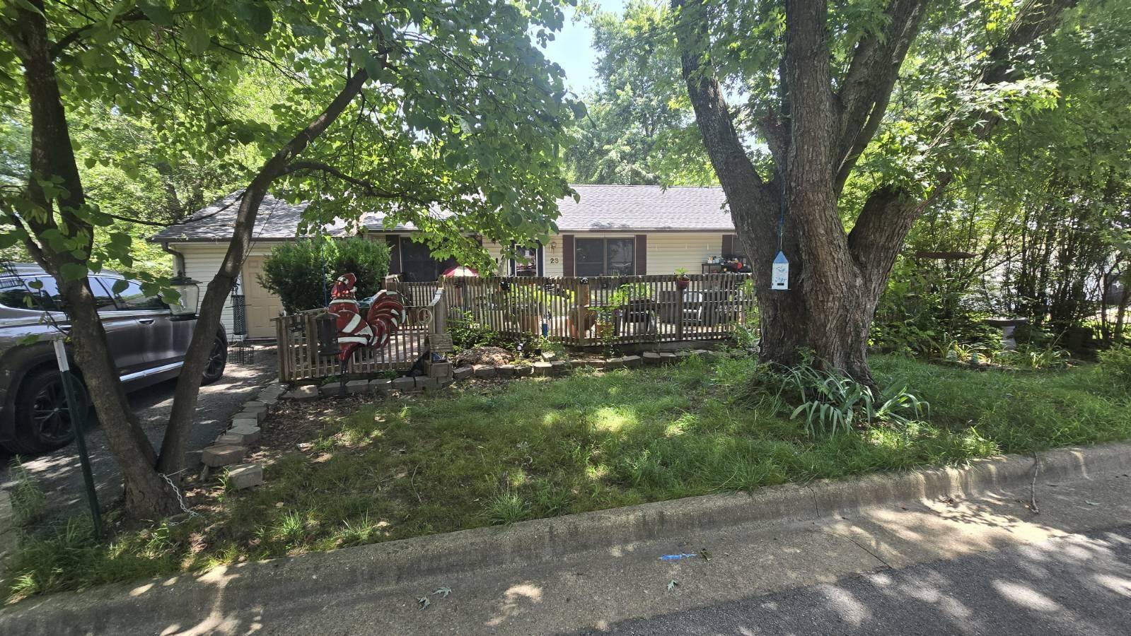 23 Burgoyne ST, West Plains, MO 65775