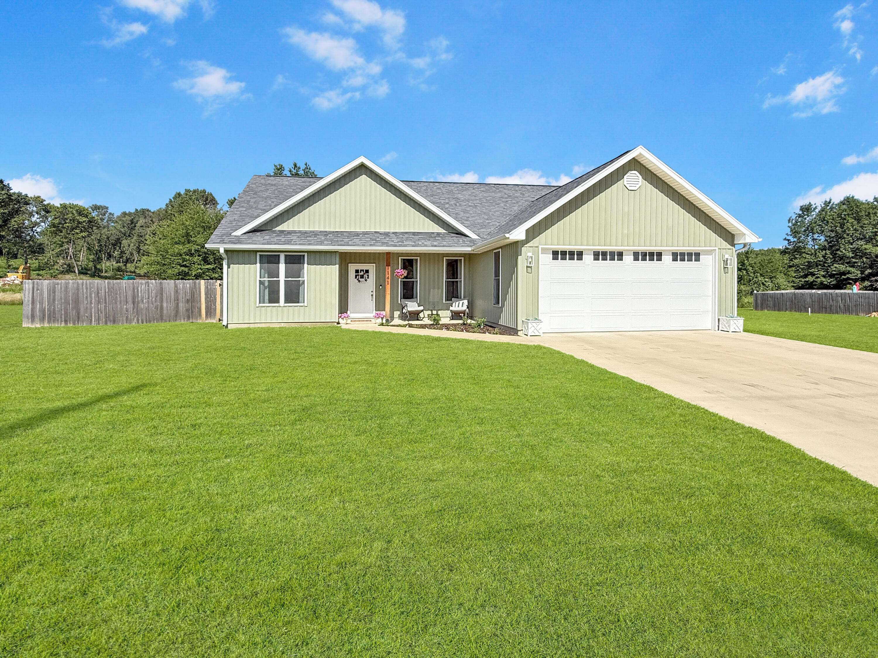 1141 Sheila Ann DR, Carthage, MO 64836