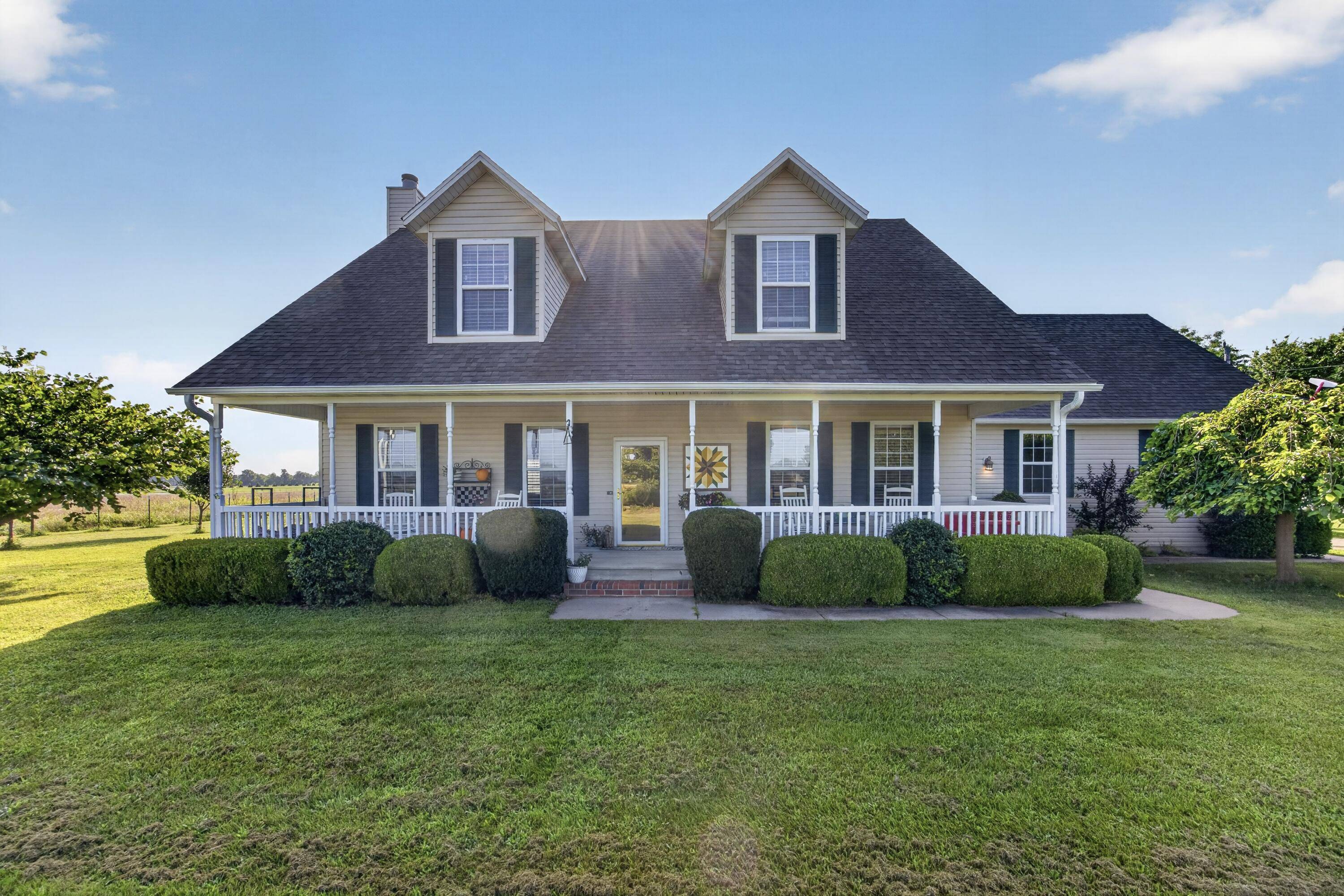 6248 S State Highway Vv, Rogersville, MO 65742