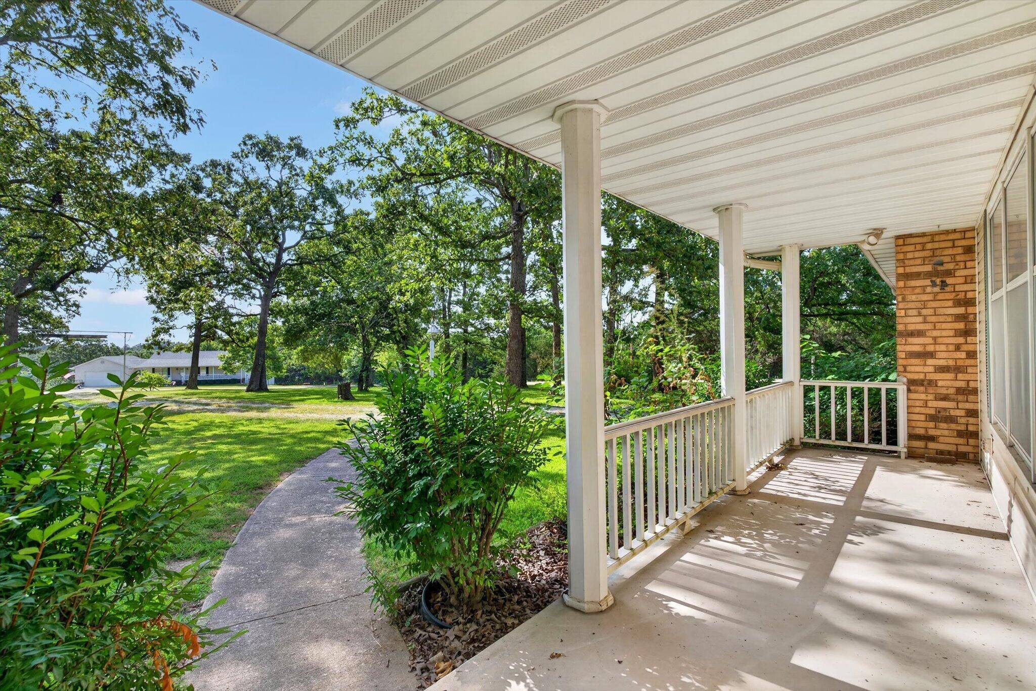 21845 County Road 190, Wheatland, MO 65779