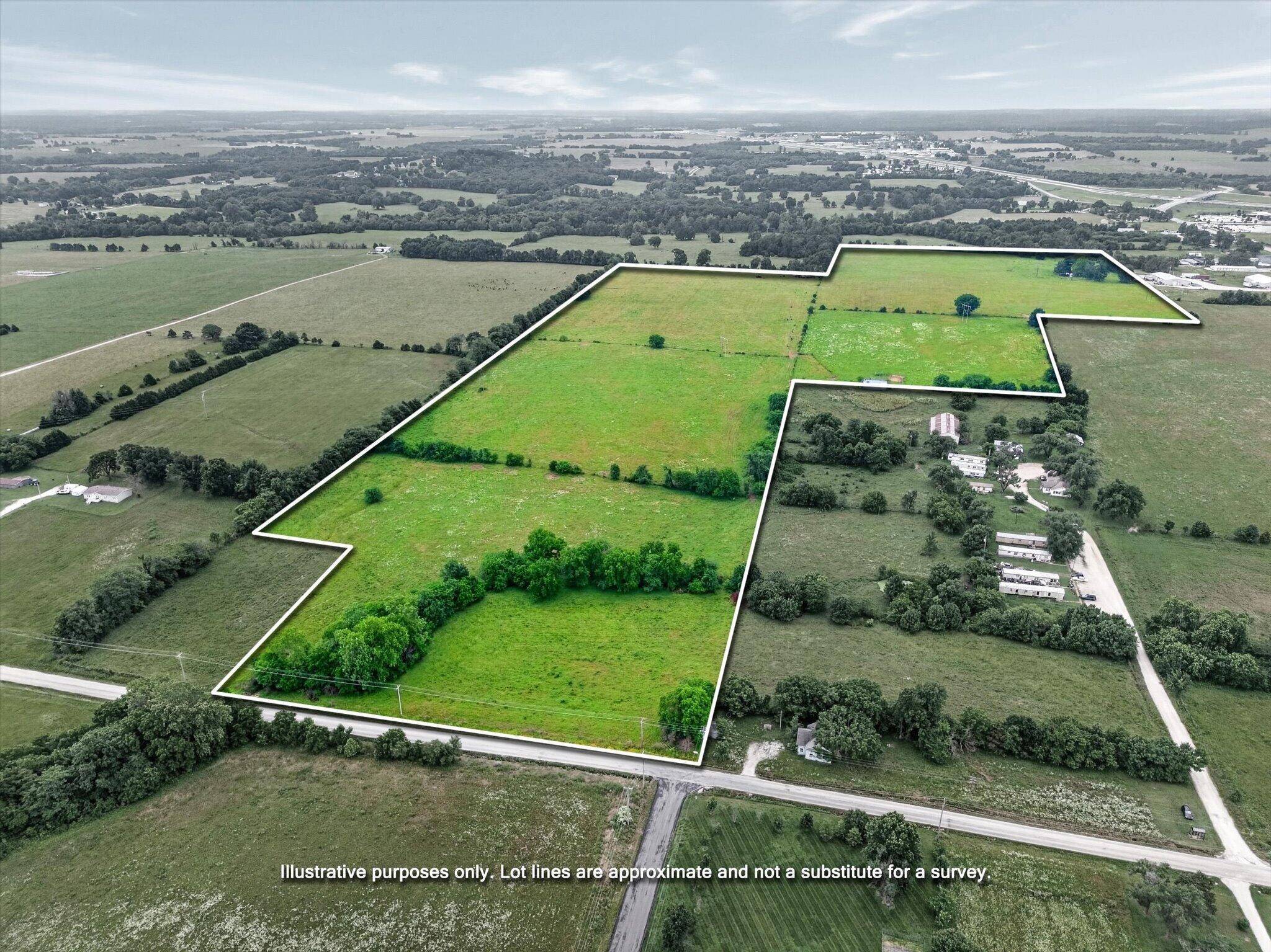 000 E Mount Gilead RD, Bolivar, MO 65613