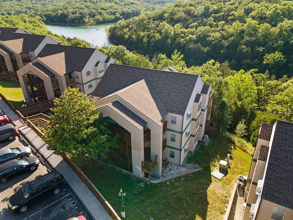 13 Woodpecker LN #6, Branson, MO 65616