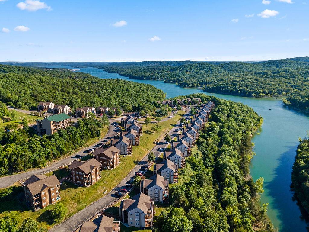 13 Woodpecker LN #6, Branson, MO 65616