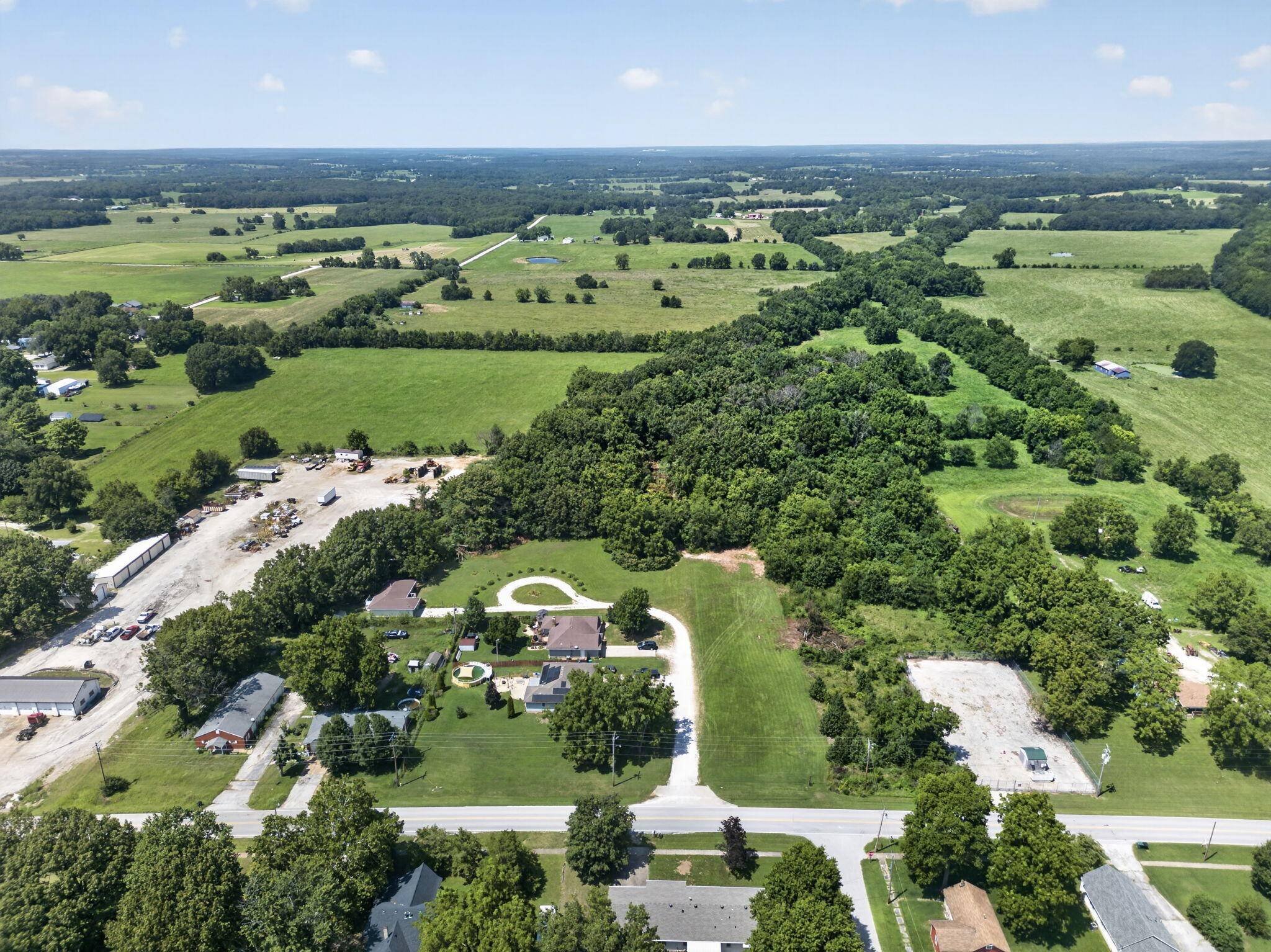 000 E Main East ST, Walnut Grove, MO 65770