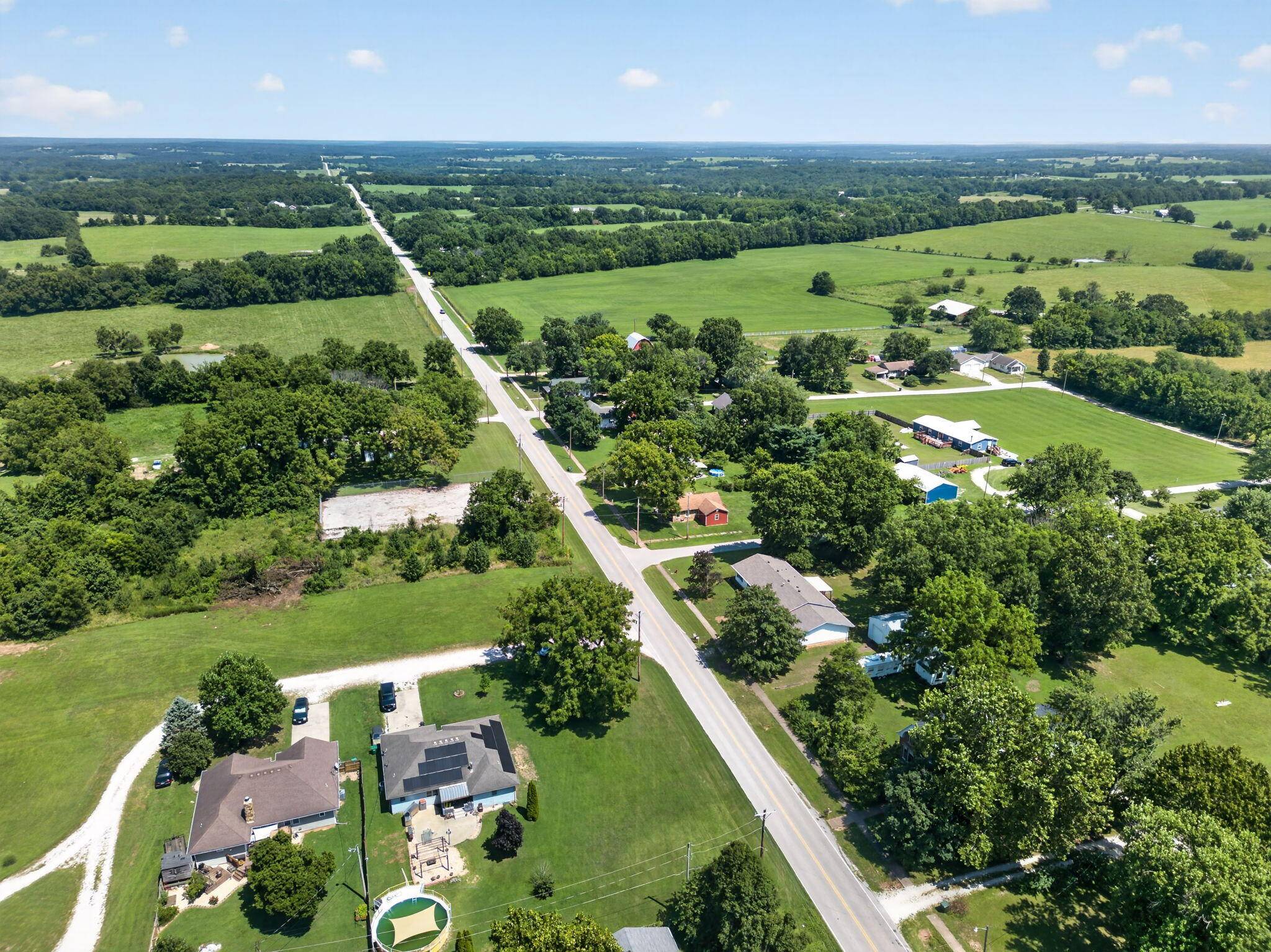 000 S Pitman PL, Walnut Grove, MO 65770