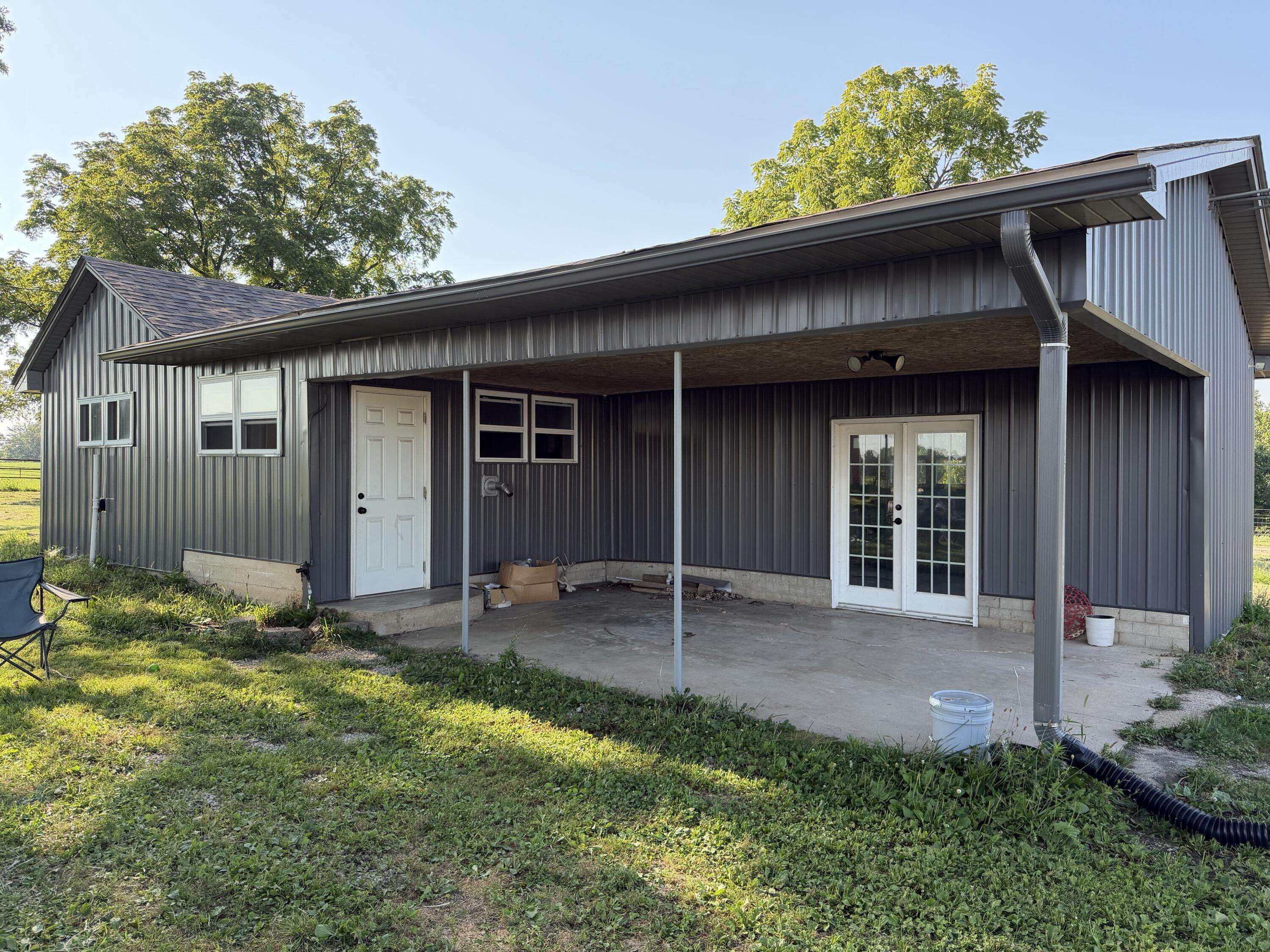 2188 Walnut Ridge RD, Seymour, MO 65746