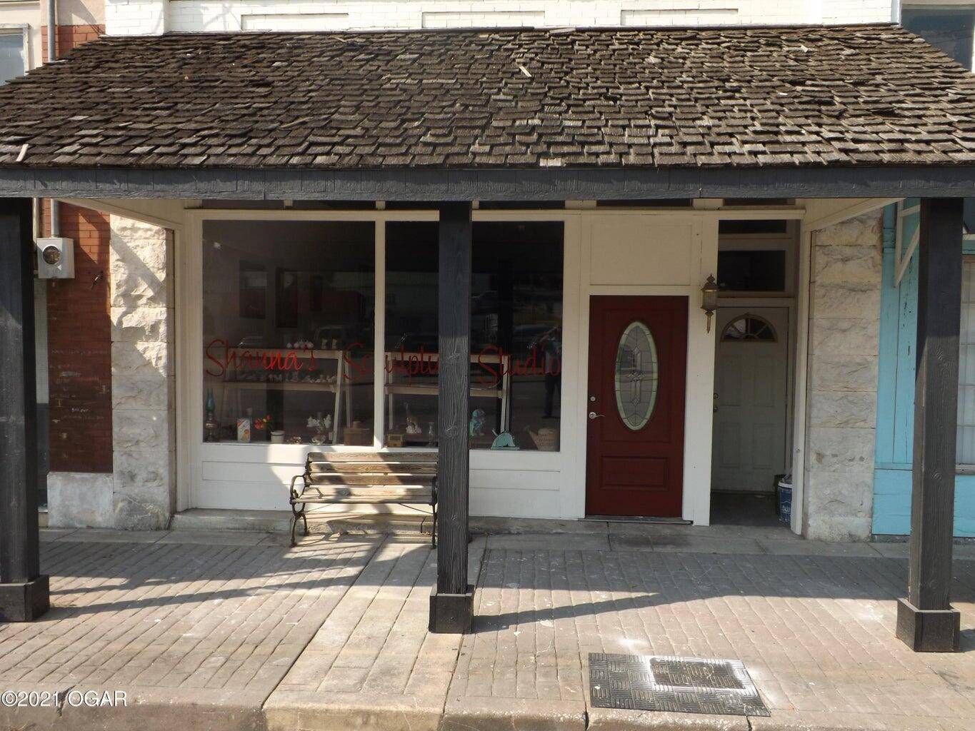 122 N Main ST, Granby, MO 64844