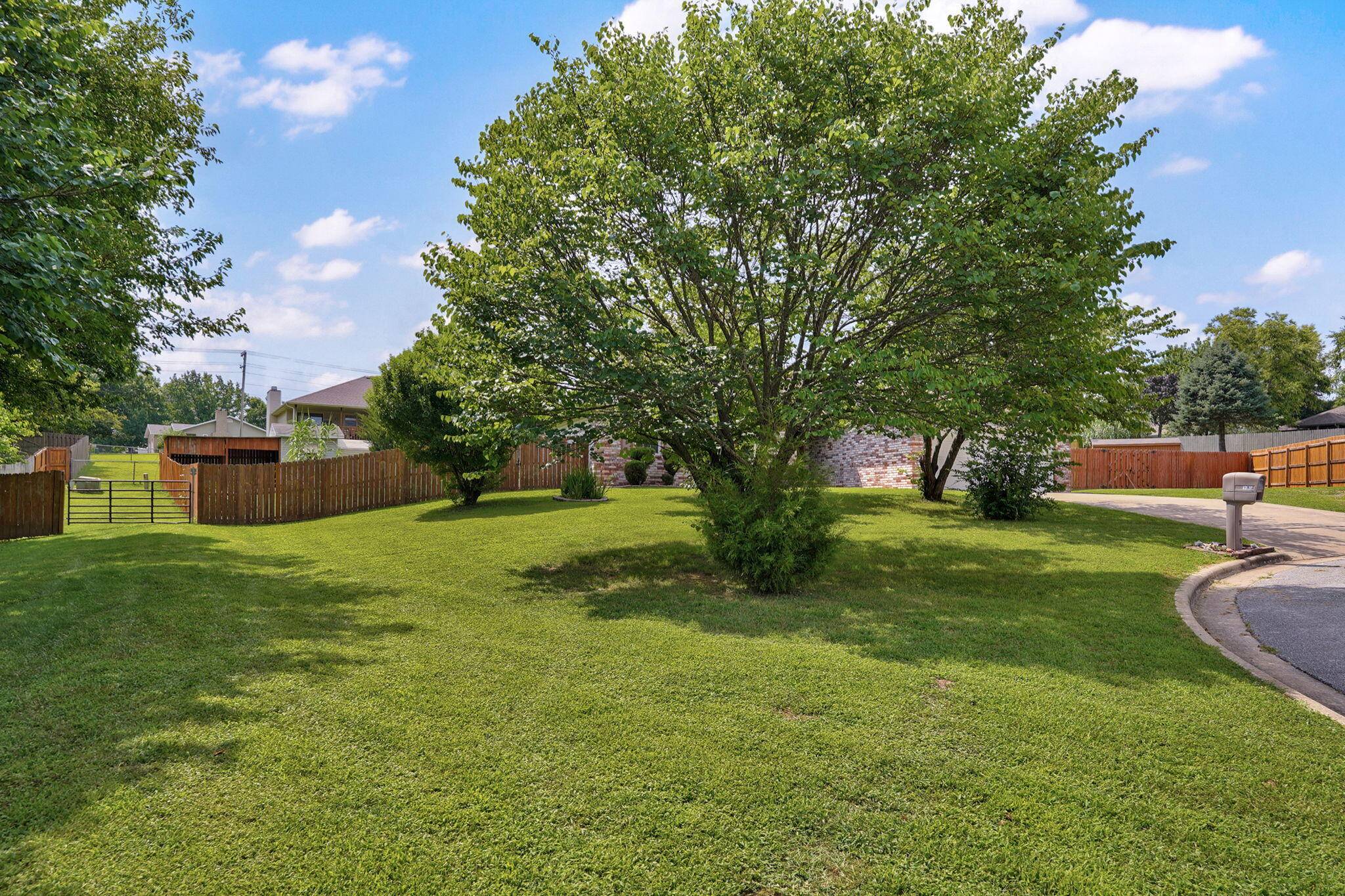 1403 Windsor CT, Nixa, MO 65714