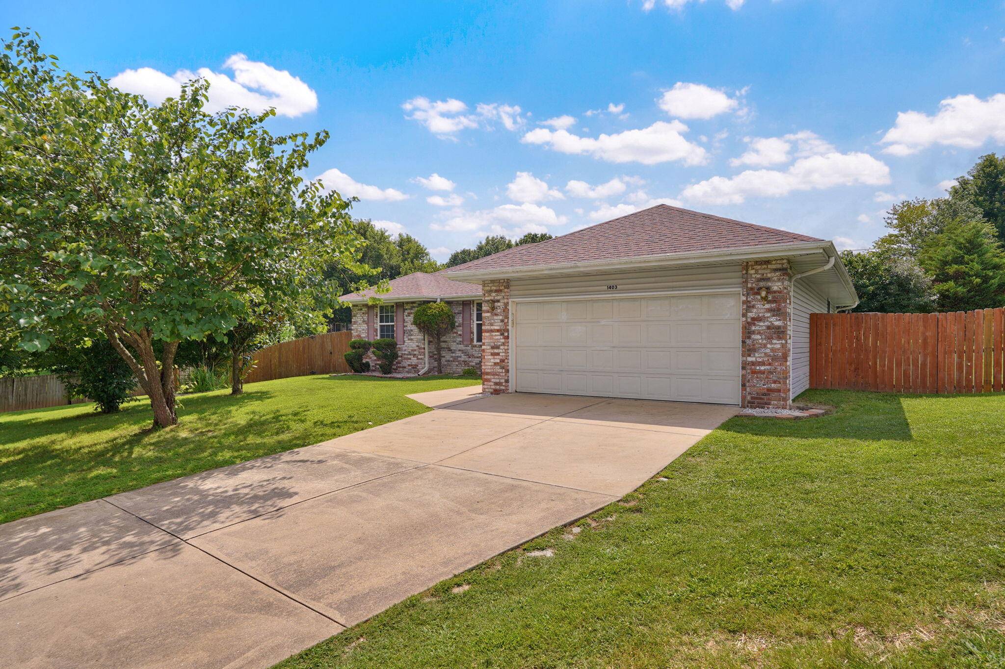 1403 Windsor CT, Nixa, MO 65714