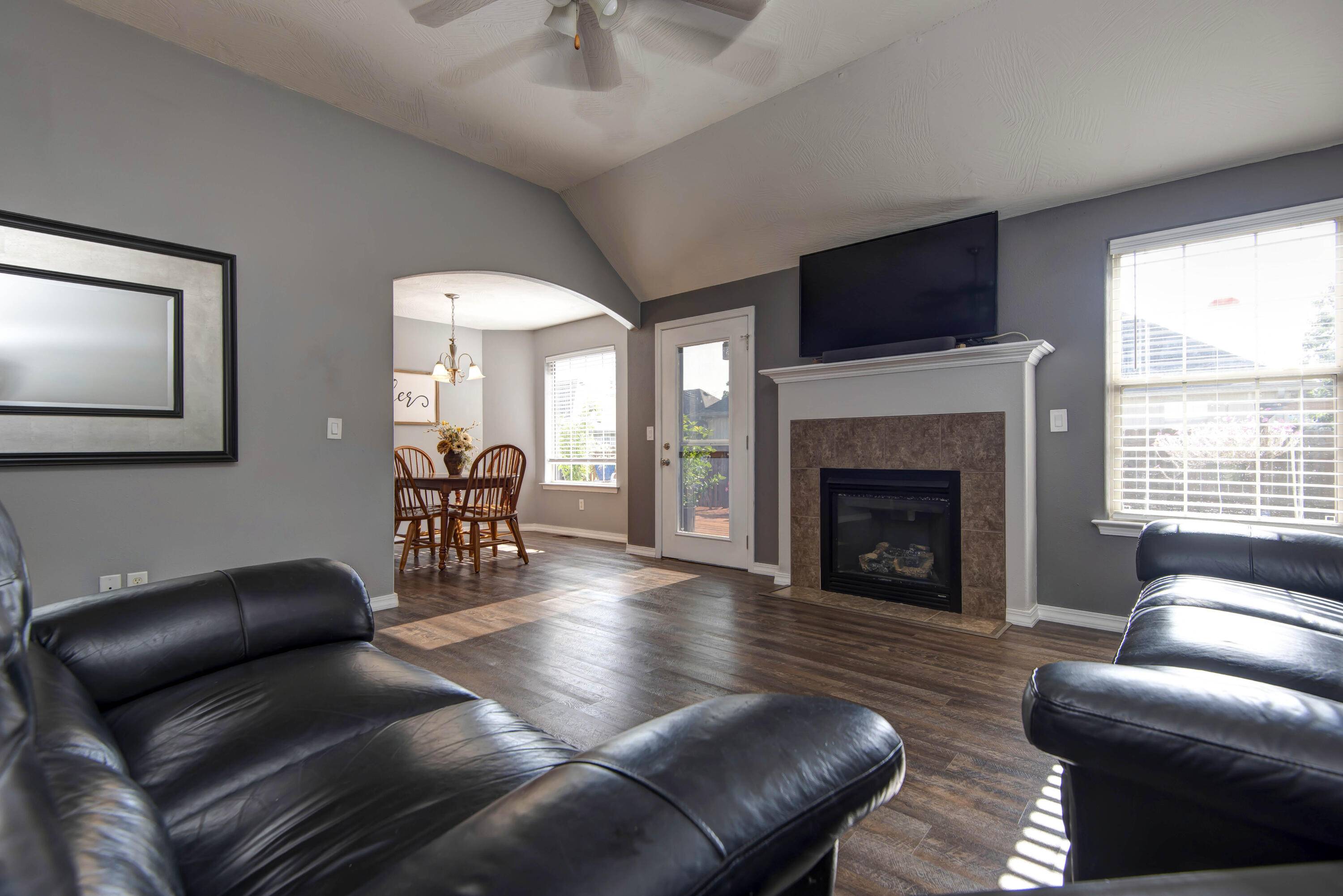 5768 S Lexington AVE, Springfield, MO 65810
