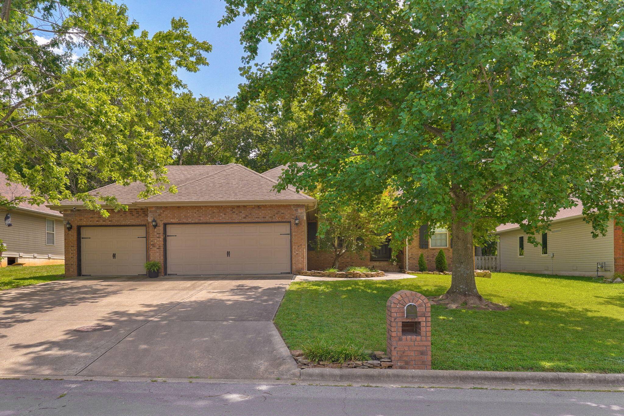 658 Greer AVE, Nixa, MO 65714