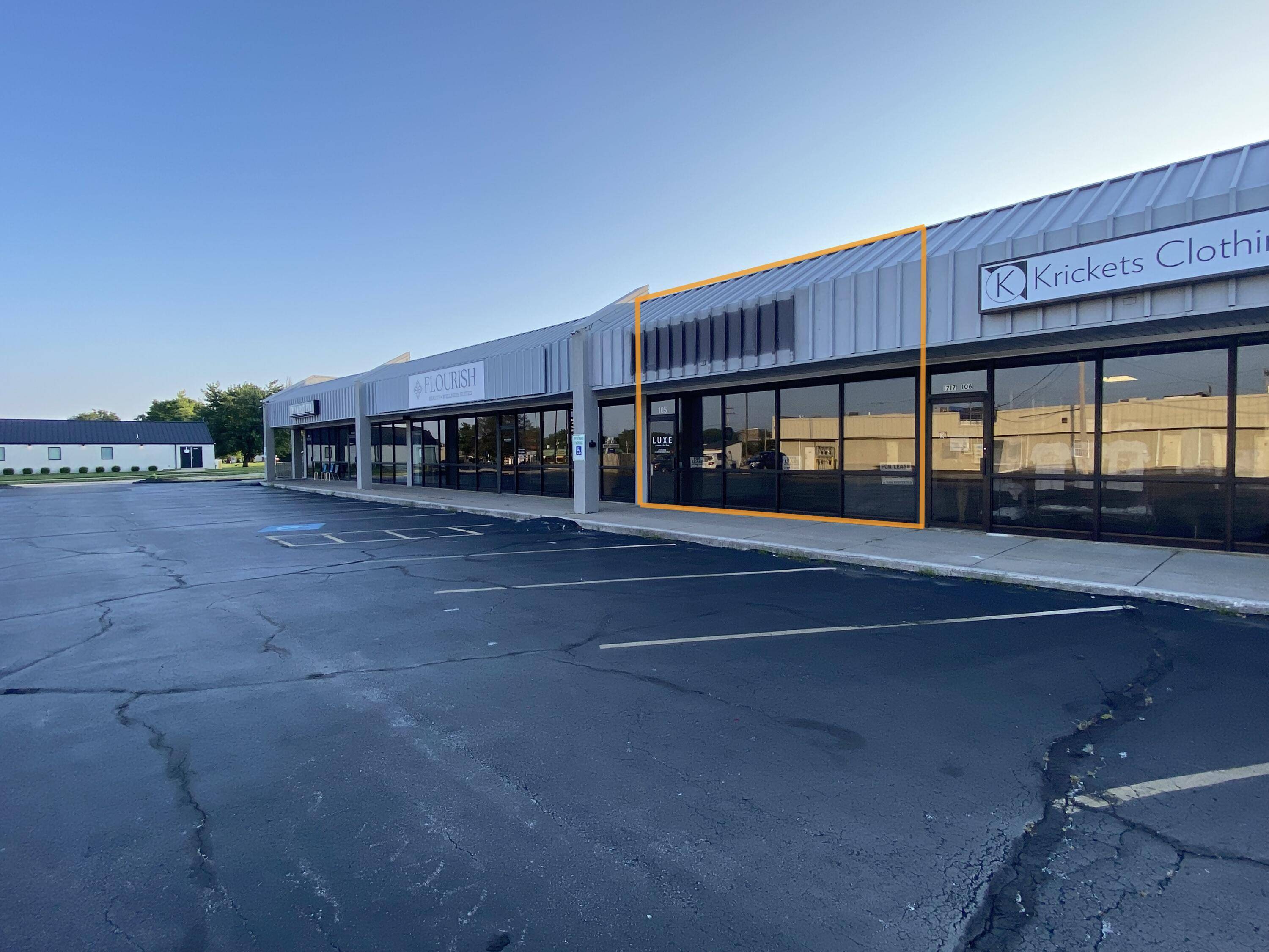 1717 E Cherokee ST #105, Springfield, MO 65804