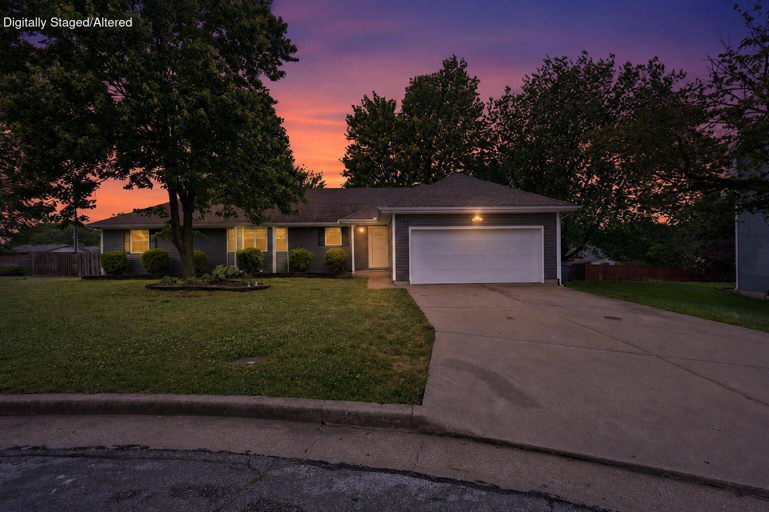 1418 Marzelle CT, Joplin, MO 64801
