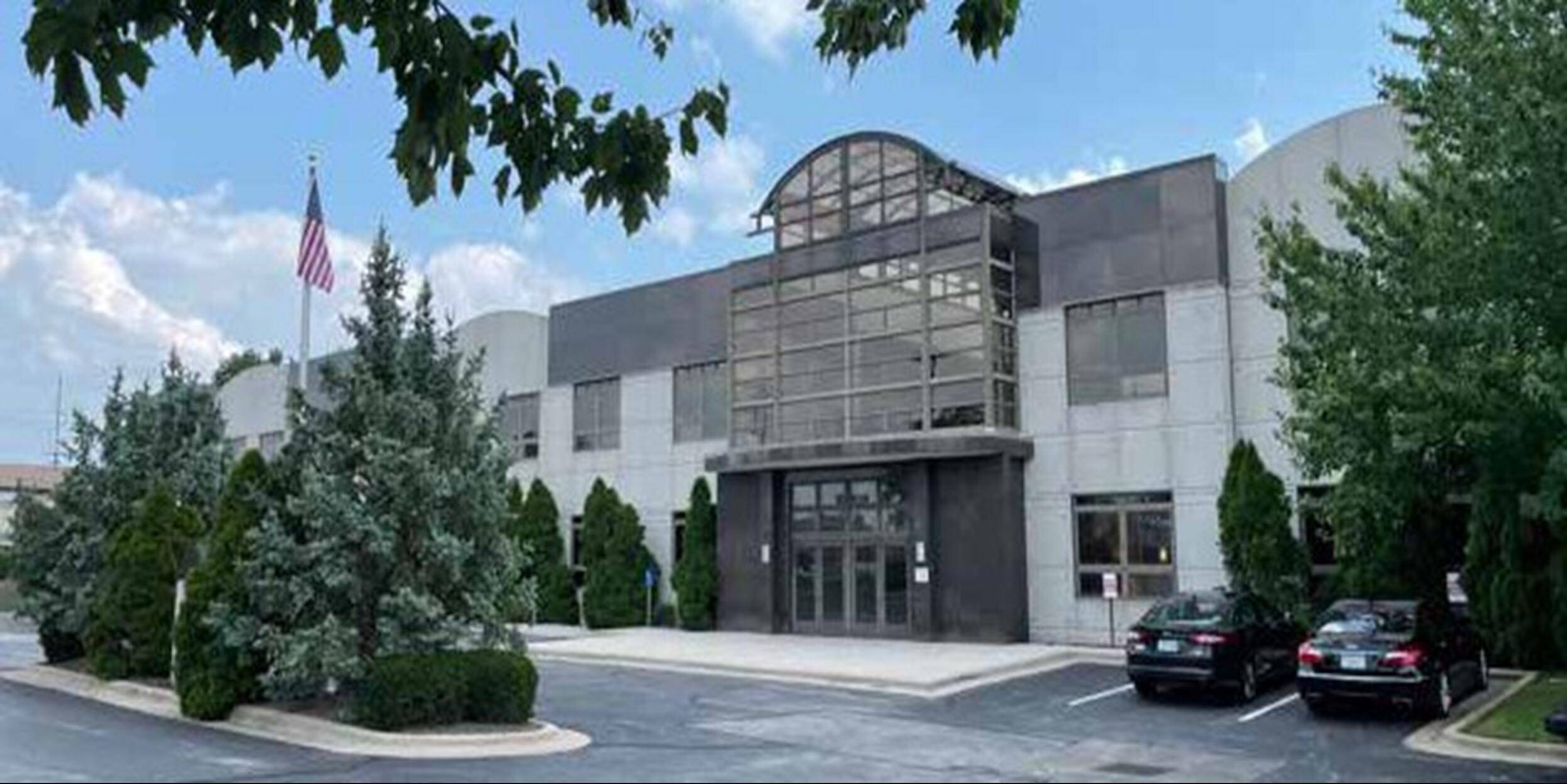 1855 S Ingram Mill RD #201, Springfield, MO 65804