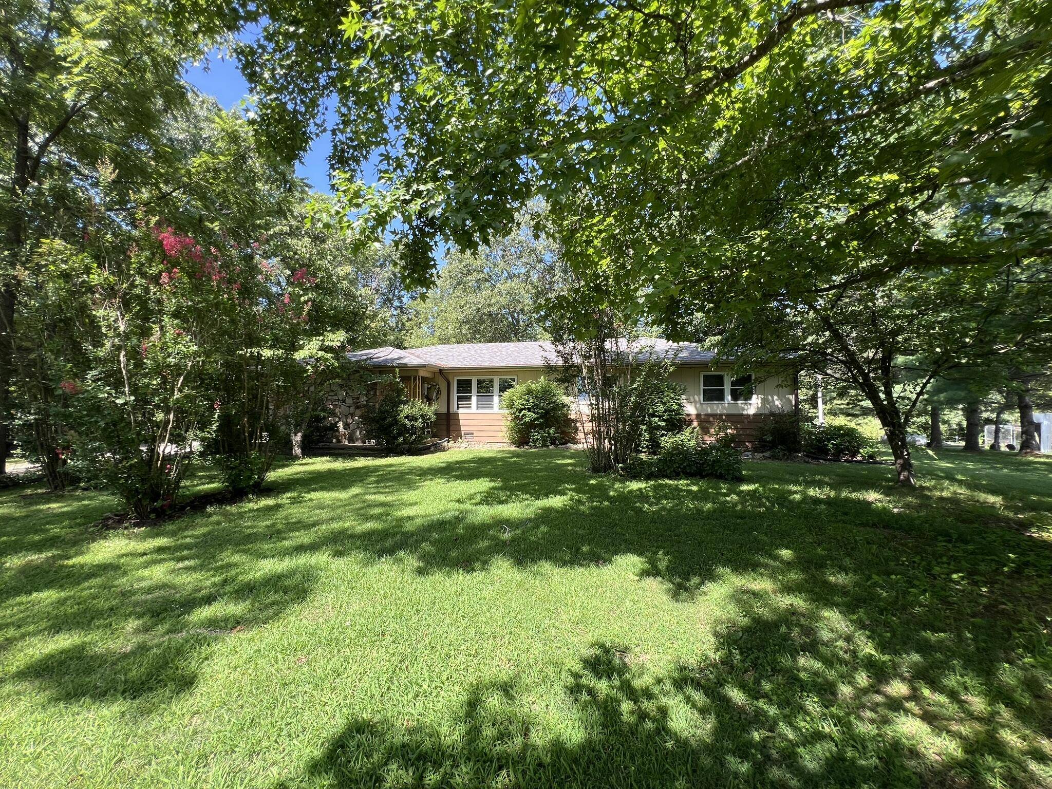 5191 County Road 4650, Pomona, MO 65789