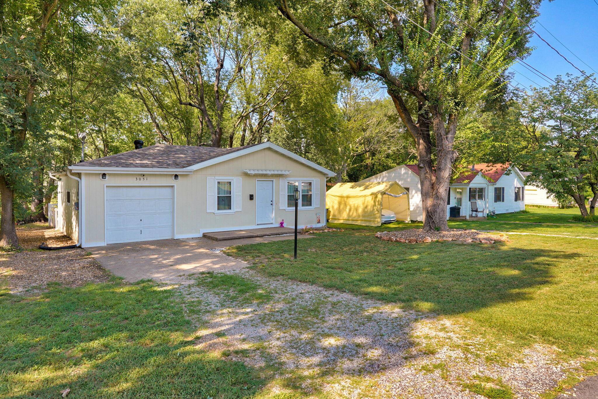3051 W Harrison ST, Springfield, MO 65802