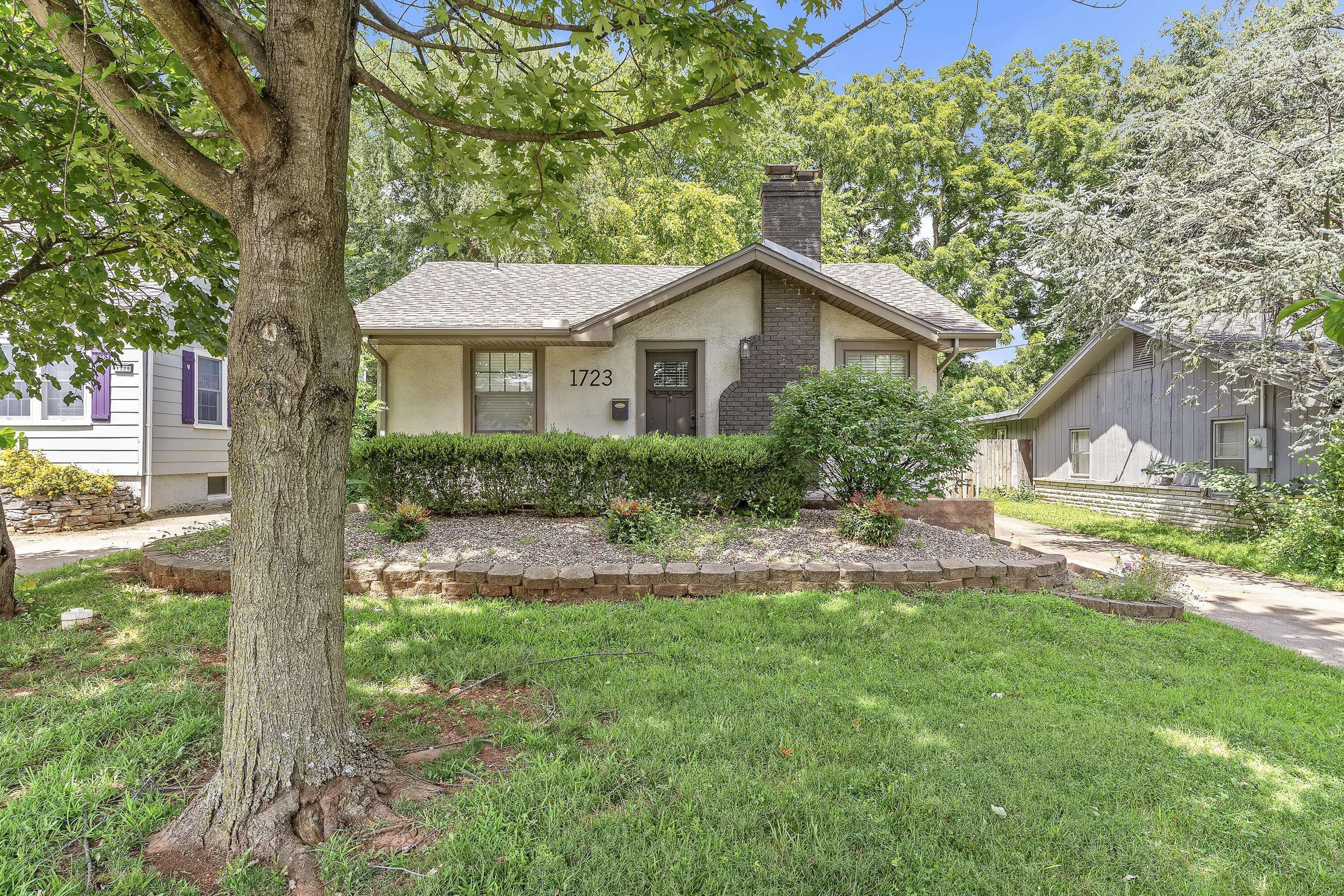 1723 S Jefferson AVE, Springfield, MO 65807