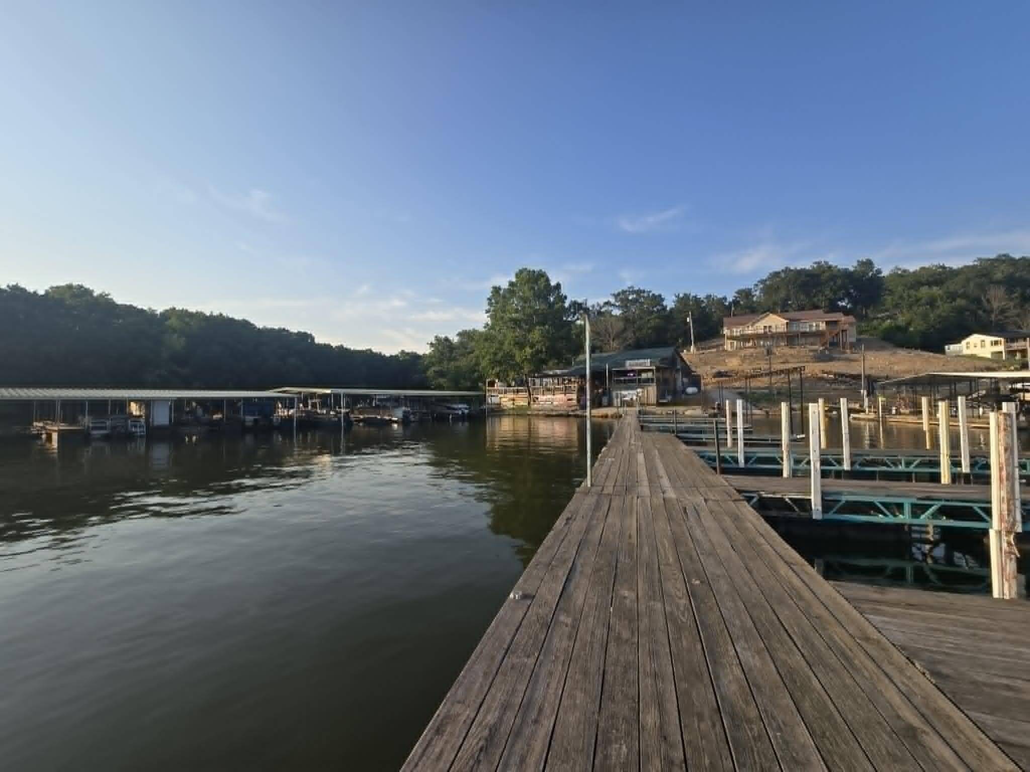 29580 Waters Edge RD, Lincoln, MO 65338