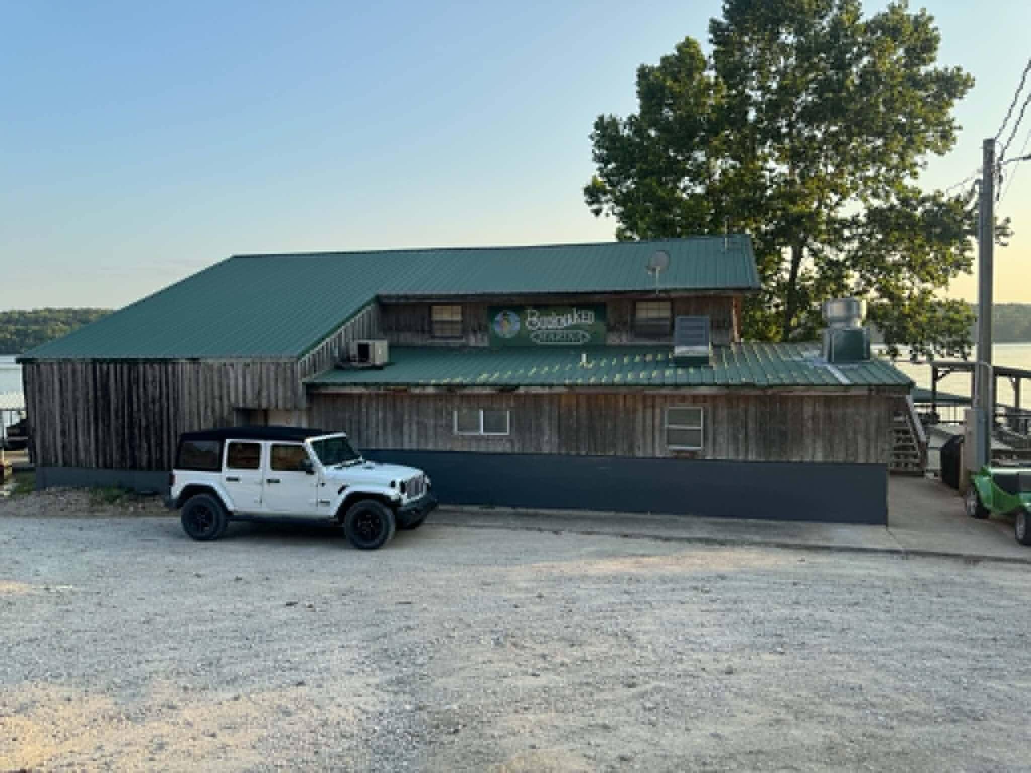 29580 Waters Edge RD, Lincoln, MO 65338