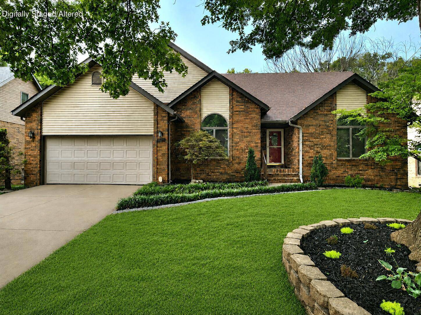 2249 E Cragmont ST, Springfield, MO 65804