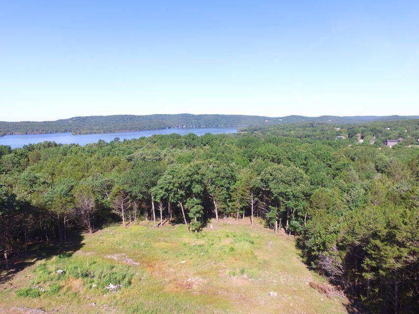 181 Silver Sunset LN, Kimberling City, MO 65686