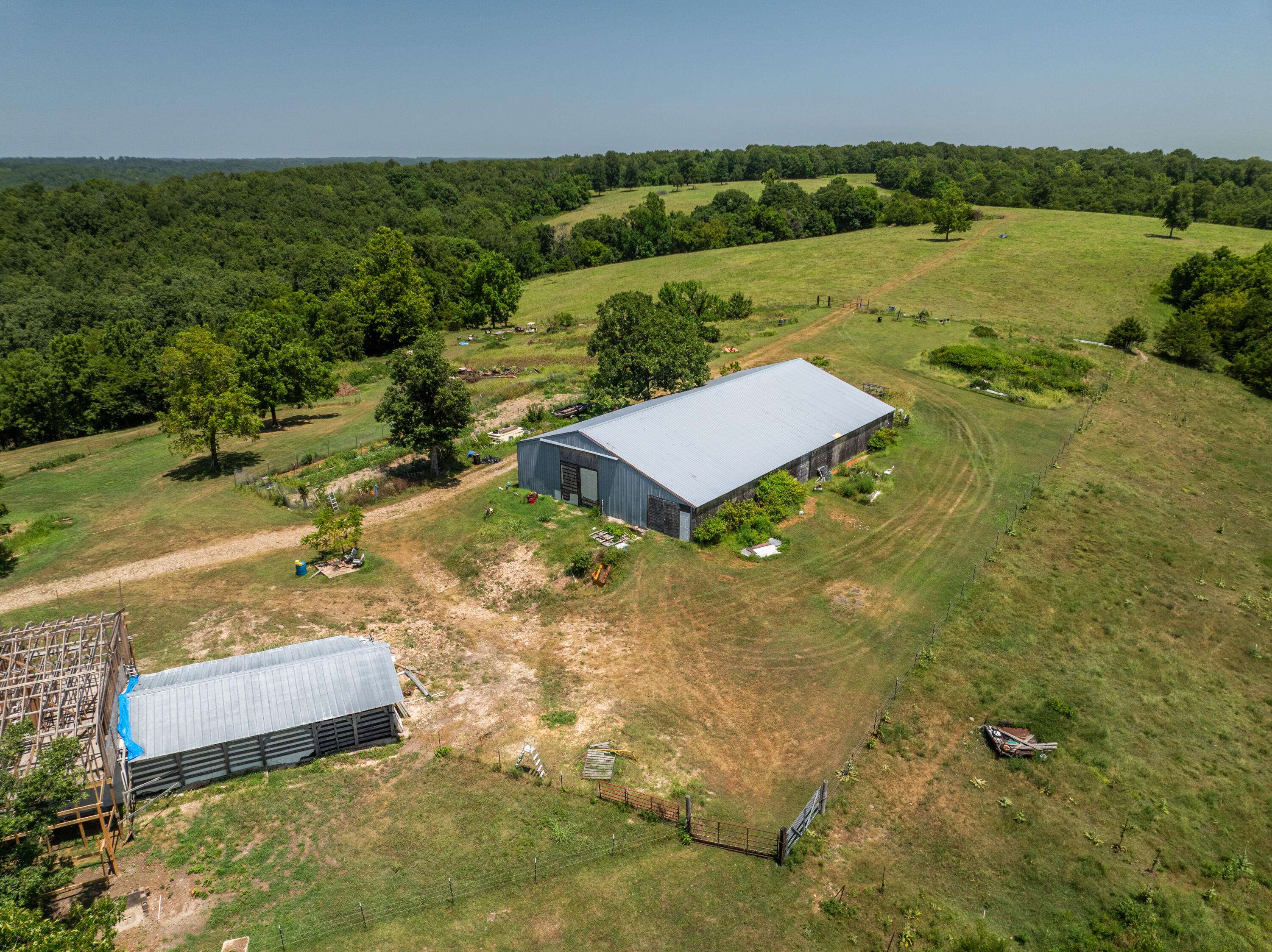 454 Green Hill LN, Rocky Comfort, MO 64861