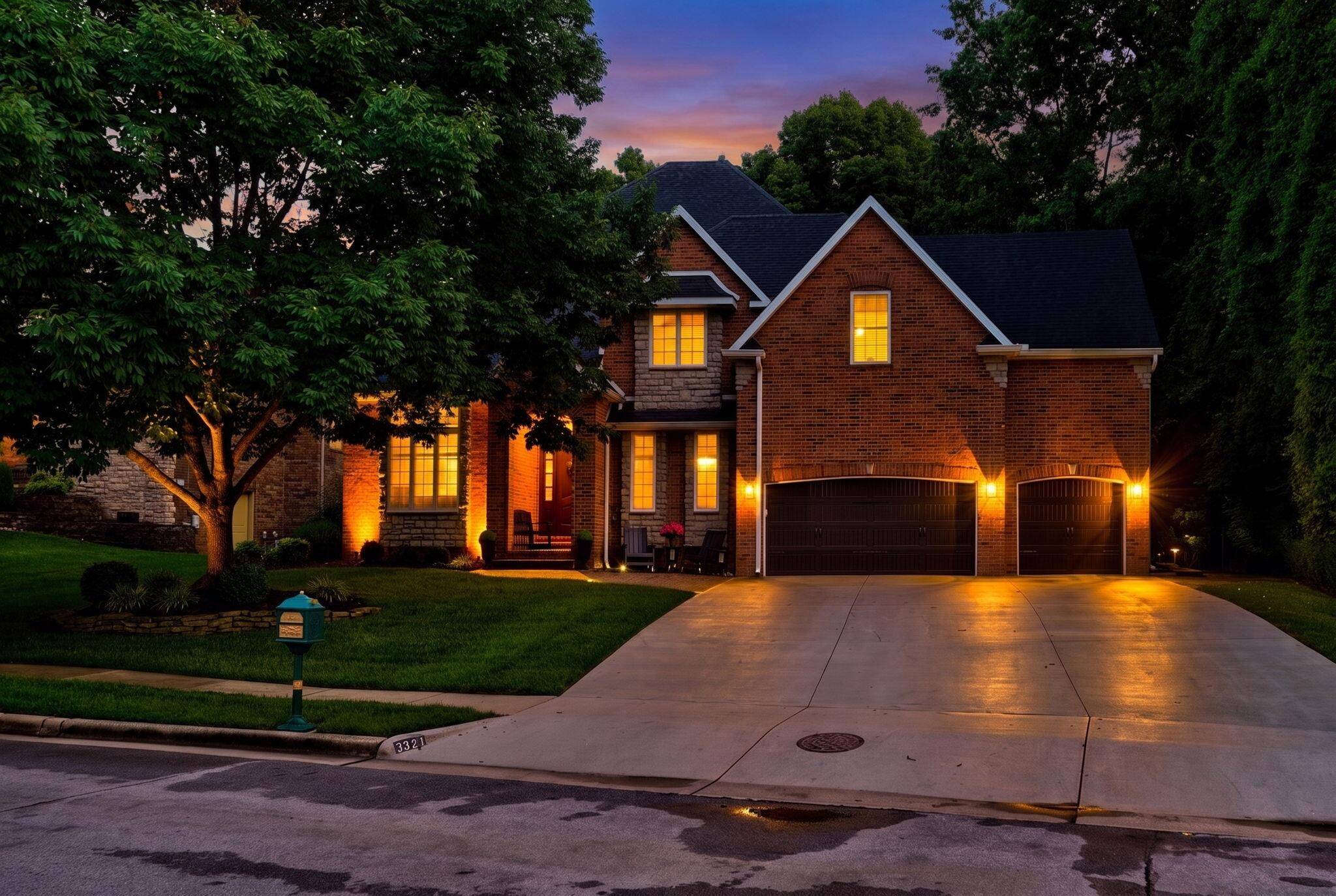 2361 S Celebration AVE, Springfield, MO 65809