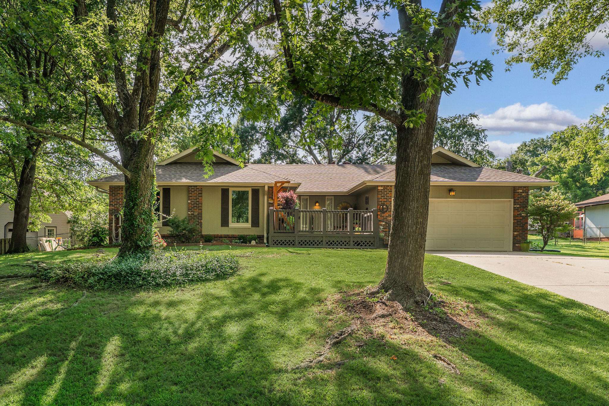 4709 S Deborah RD, Springfield, MO 65810