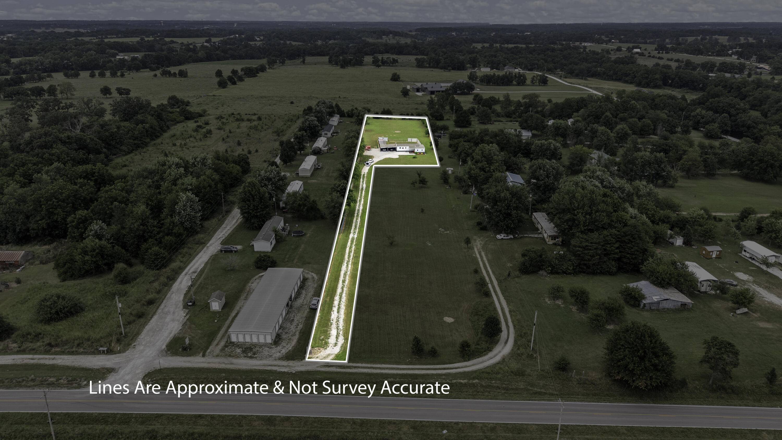 11318 Private Road 2207, Cassville, MO 65625