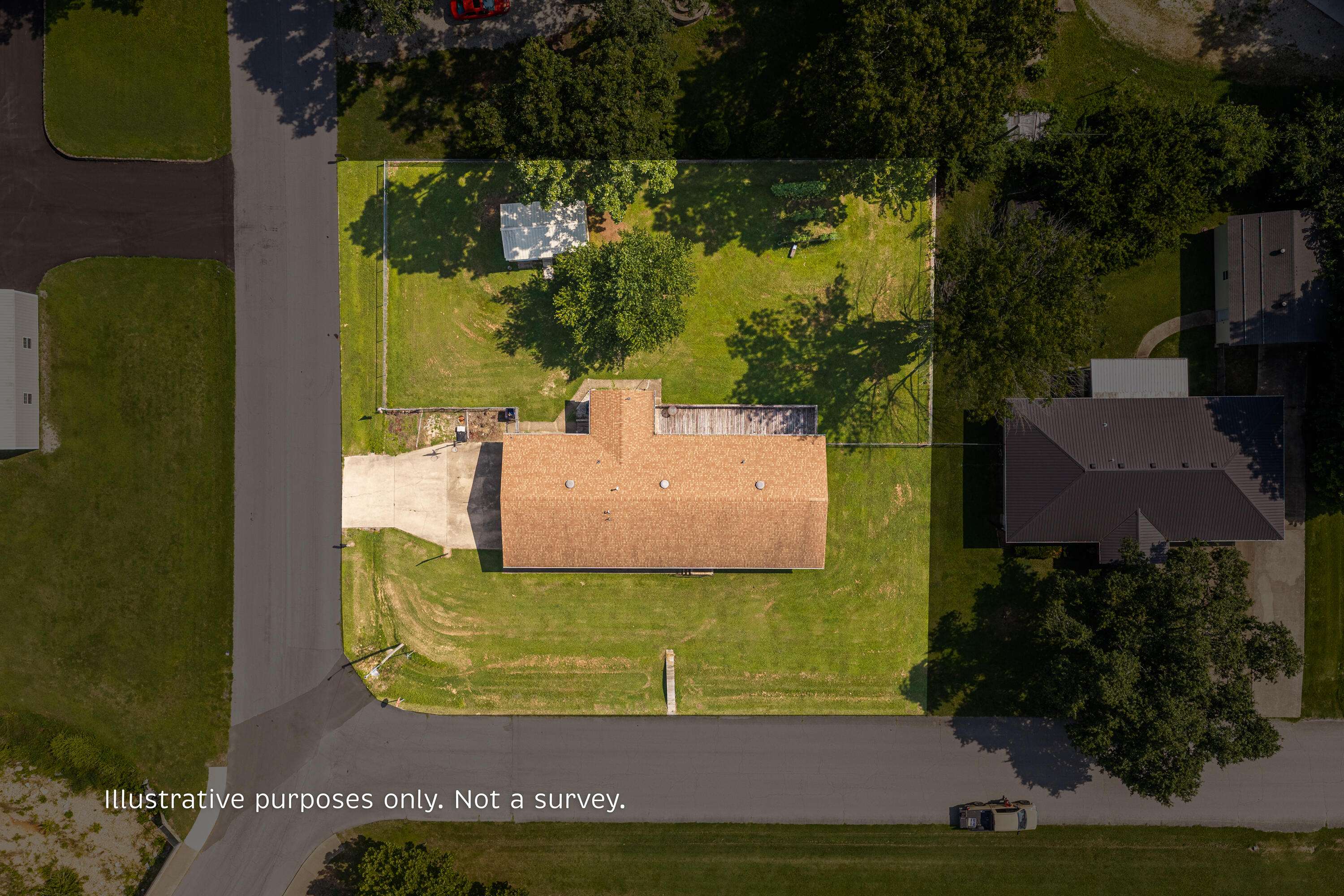 2102 Lambe AVE, West Plains, MO 65775