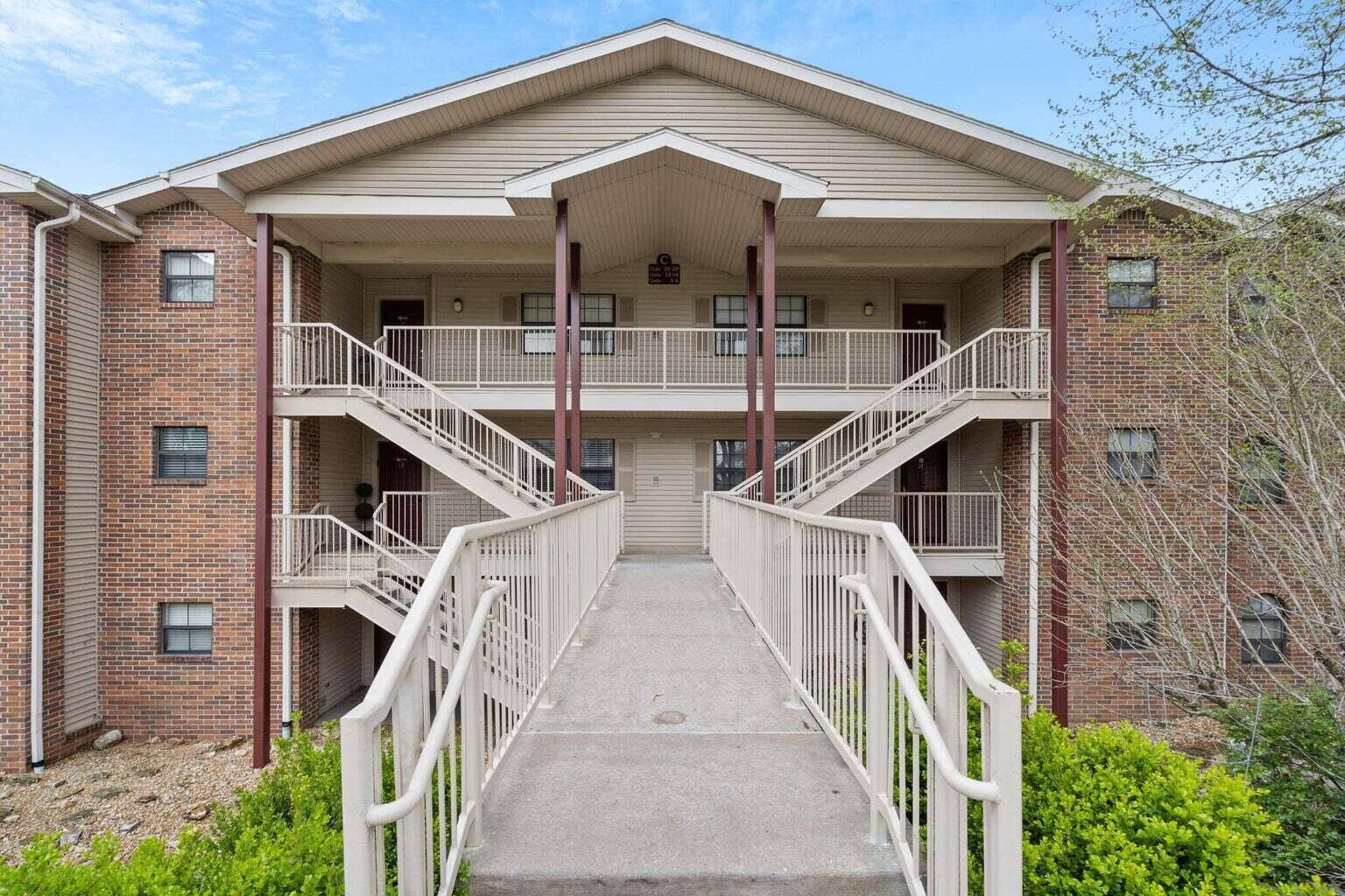 350 S Wildwood DR ## 18, Branson, MO 65616