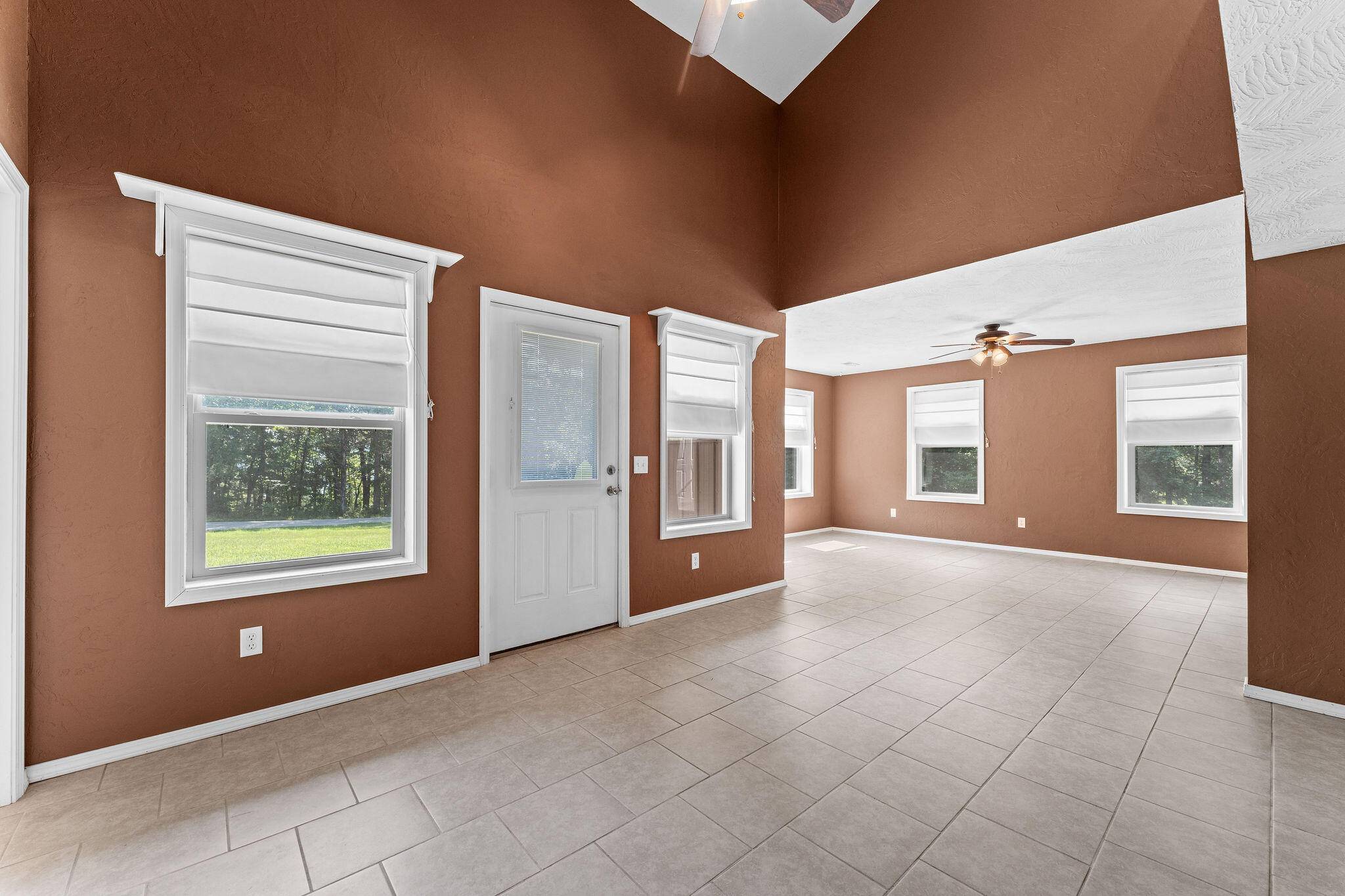 888 Melody Mountain RD, Cedarcreek, MO 65627